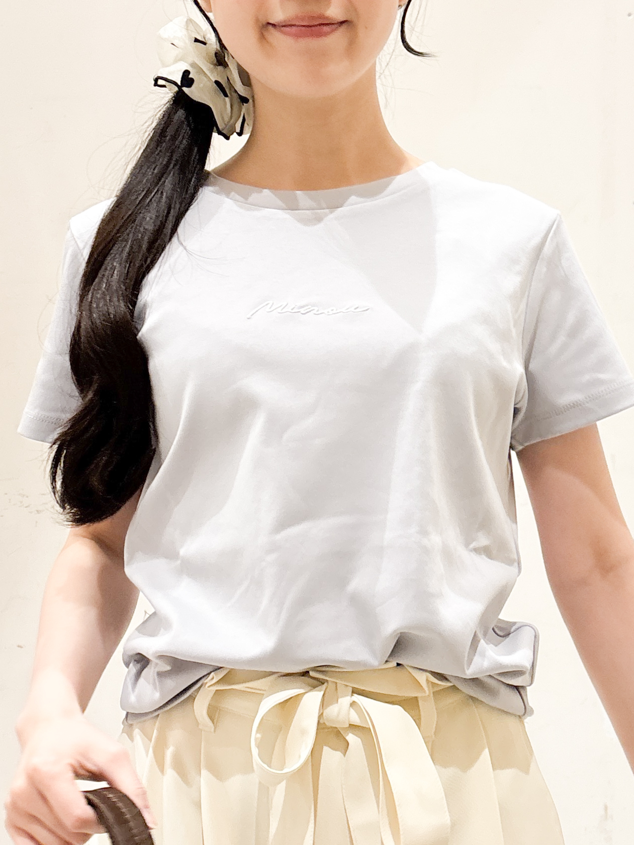 Hinaさんの「OPAQUE.CLIP｜【UVケア／接触冷感】フロントロゴ刺繍Tシャツ《洗濯機OK／S-3L／7col》」を使ったコーディネート