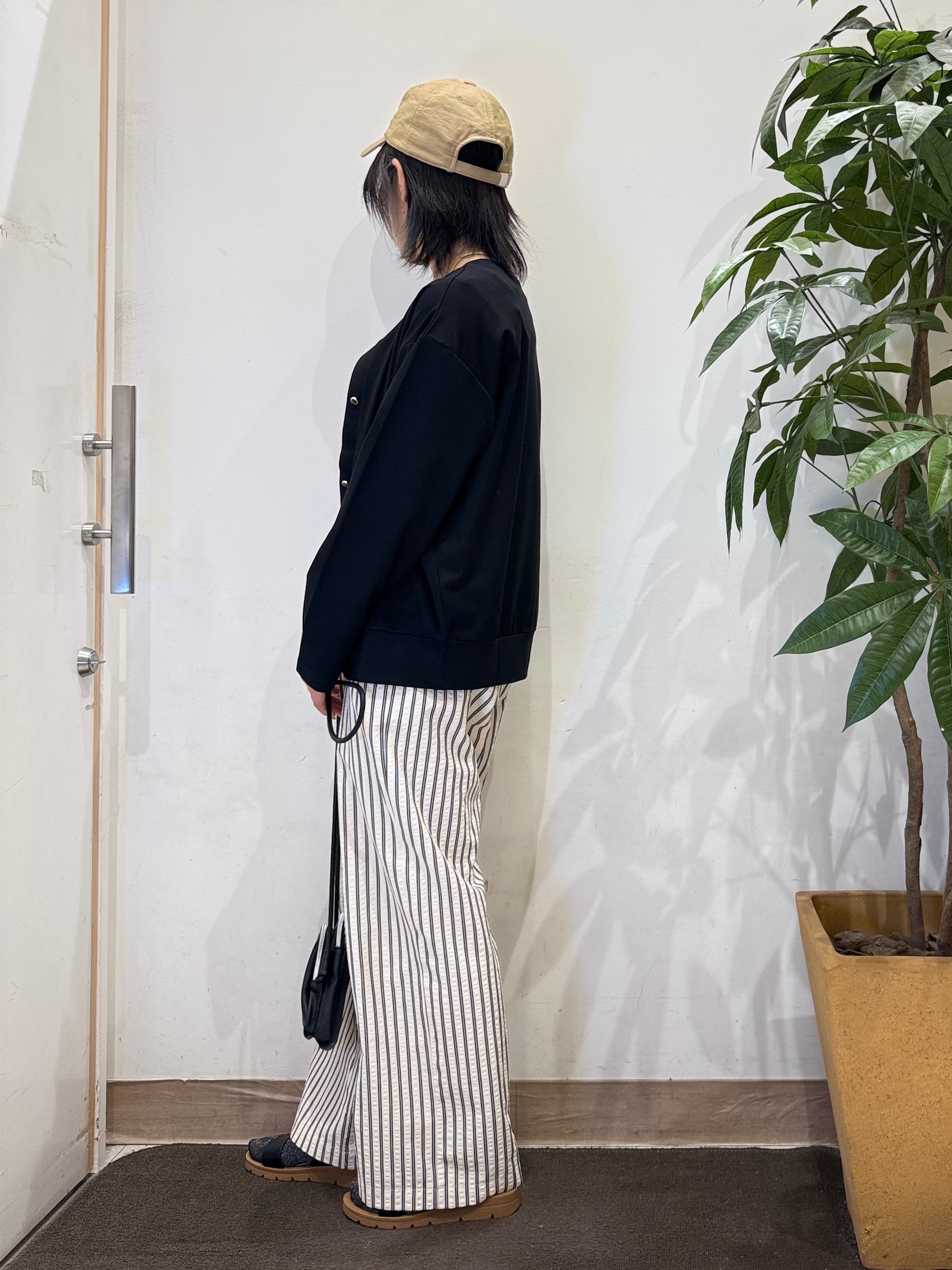 misakiさんの「SHOO･LA･RUE｜【ひんやり/UV/S-LL】着ごこちなめらか カノコ編みカーディガン」を使ったコーディネート