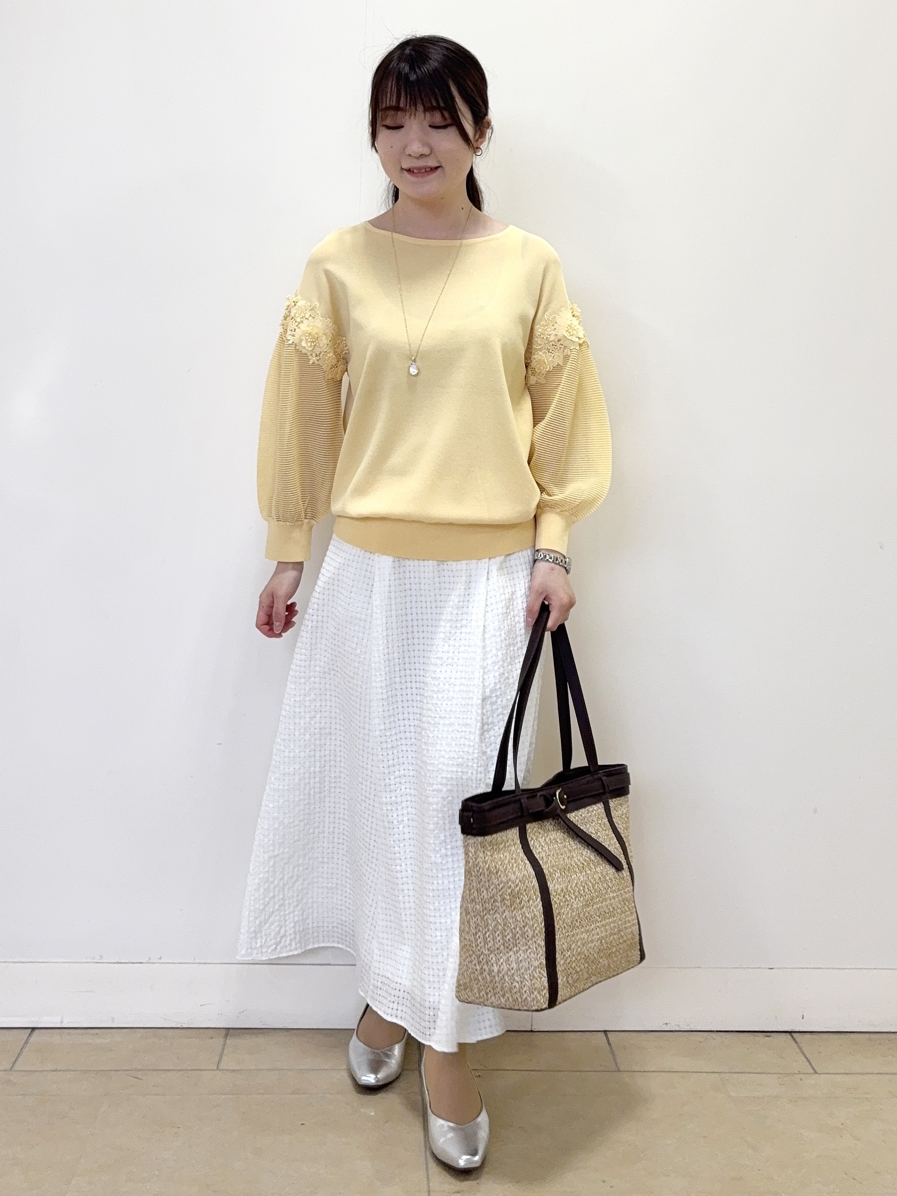 mikiさんの「Reflect｜【前後2WAY】レーススリーブデザインニット」を使ったコーディネート
