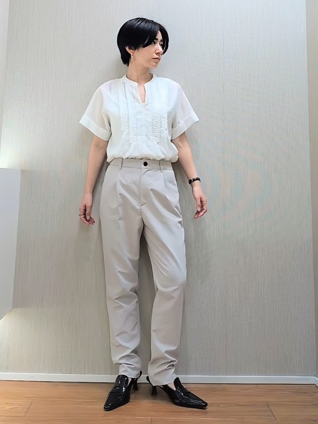 ミズタさんの「UNTITLED｜【シワになりにくい/セットアップ可/接触冷感】ハーフスリーブジャケット」を使ったコーディネート