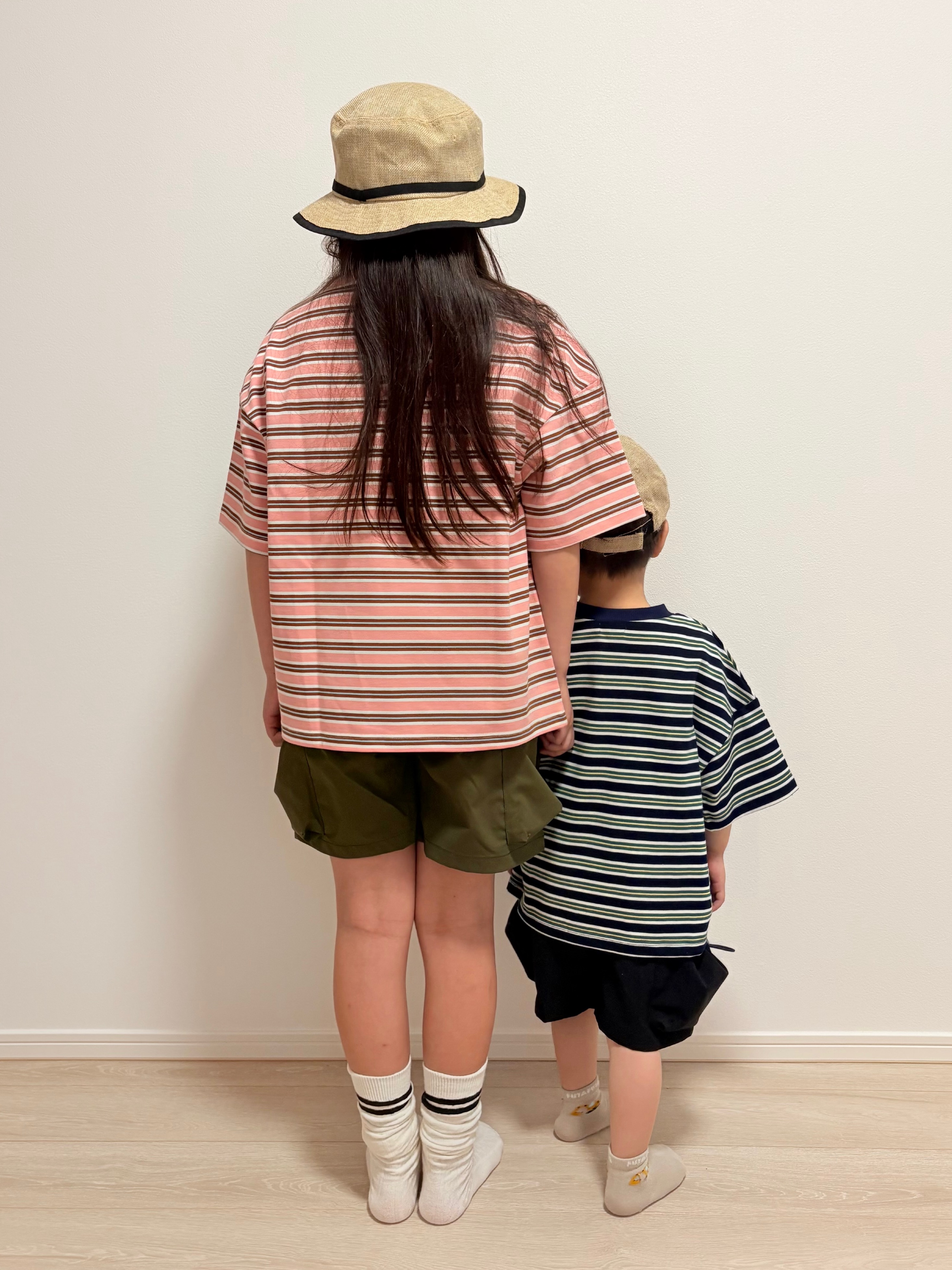 YUMIさんの「SHOO･LA･RUE｜【100-150cm】マルチボーダーTシャツ」を使ったコーディネート