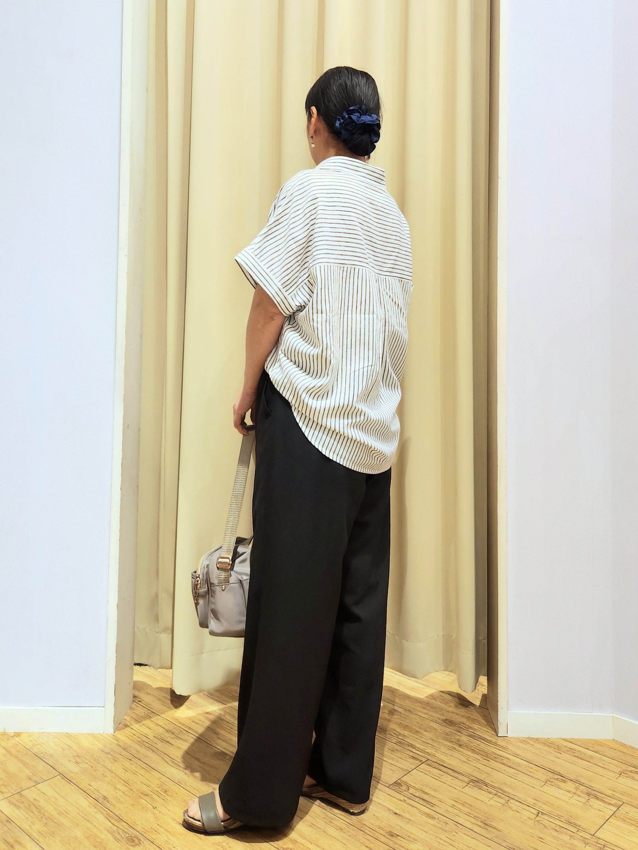 くまさんの「SHOO･LA･RUE｜【ひんやり/UV】インせず着られる フレンチリネンスキッパーシャツ」を使ったコーディネート