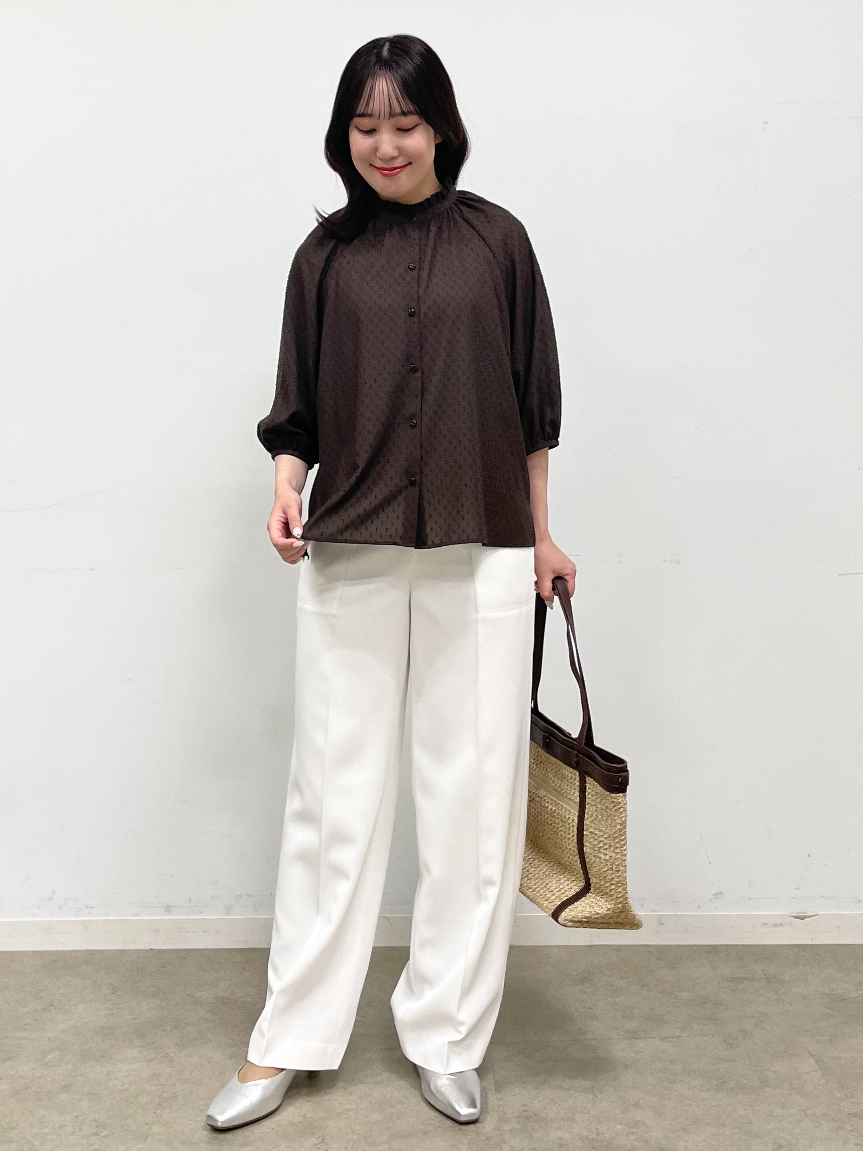 yukariさんの「Reflect｜フロントボタンデザインブラウス」を使ったコーディネート