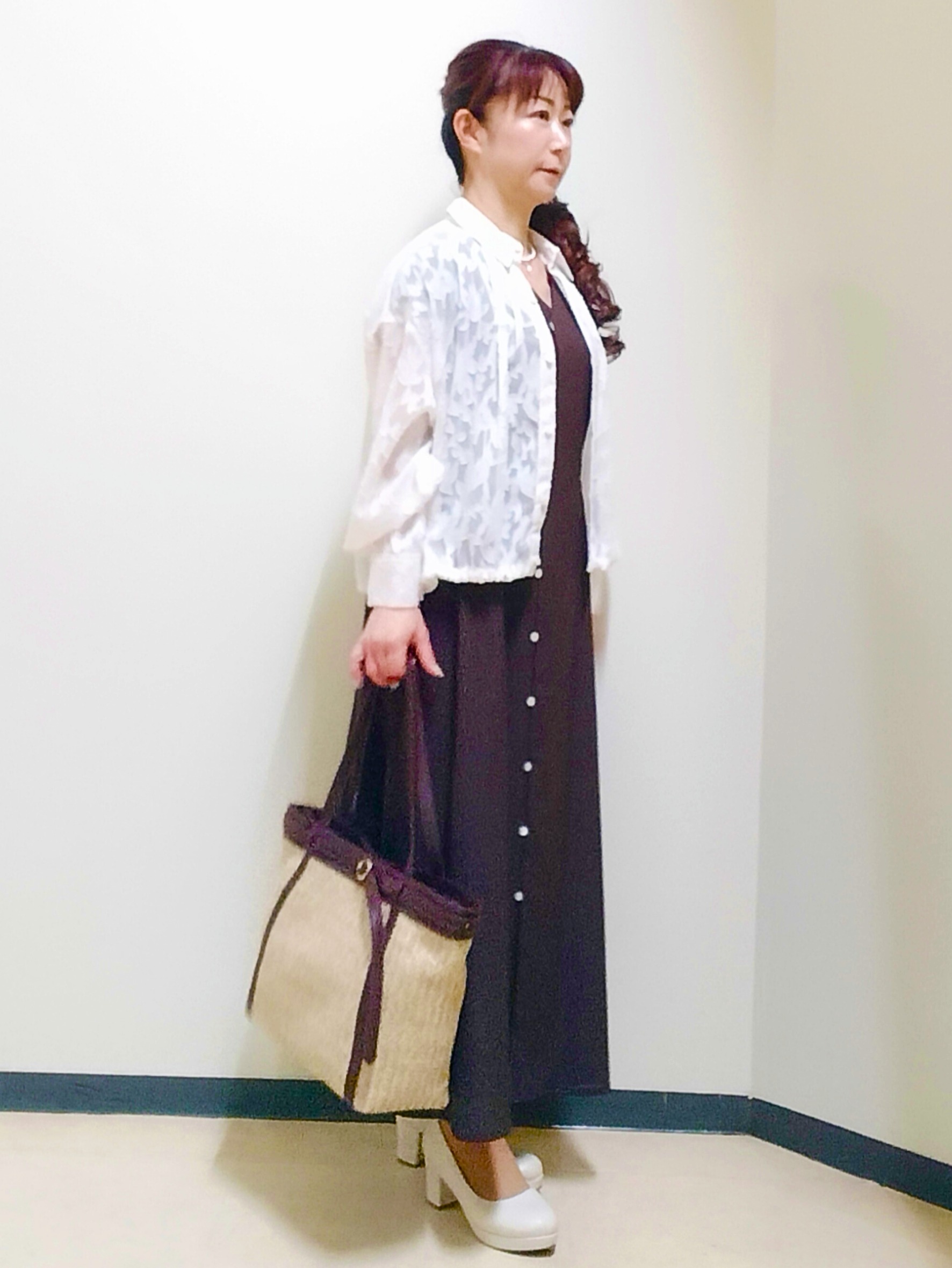 花さんの「Reflect｜【通気性あり／涼しい／マシンウォッシャブル】フロントボタンワンピース」を使ったコーディネート