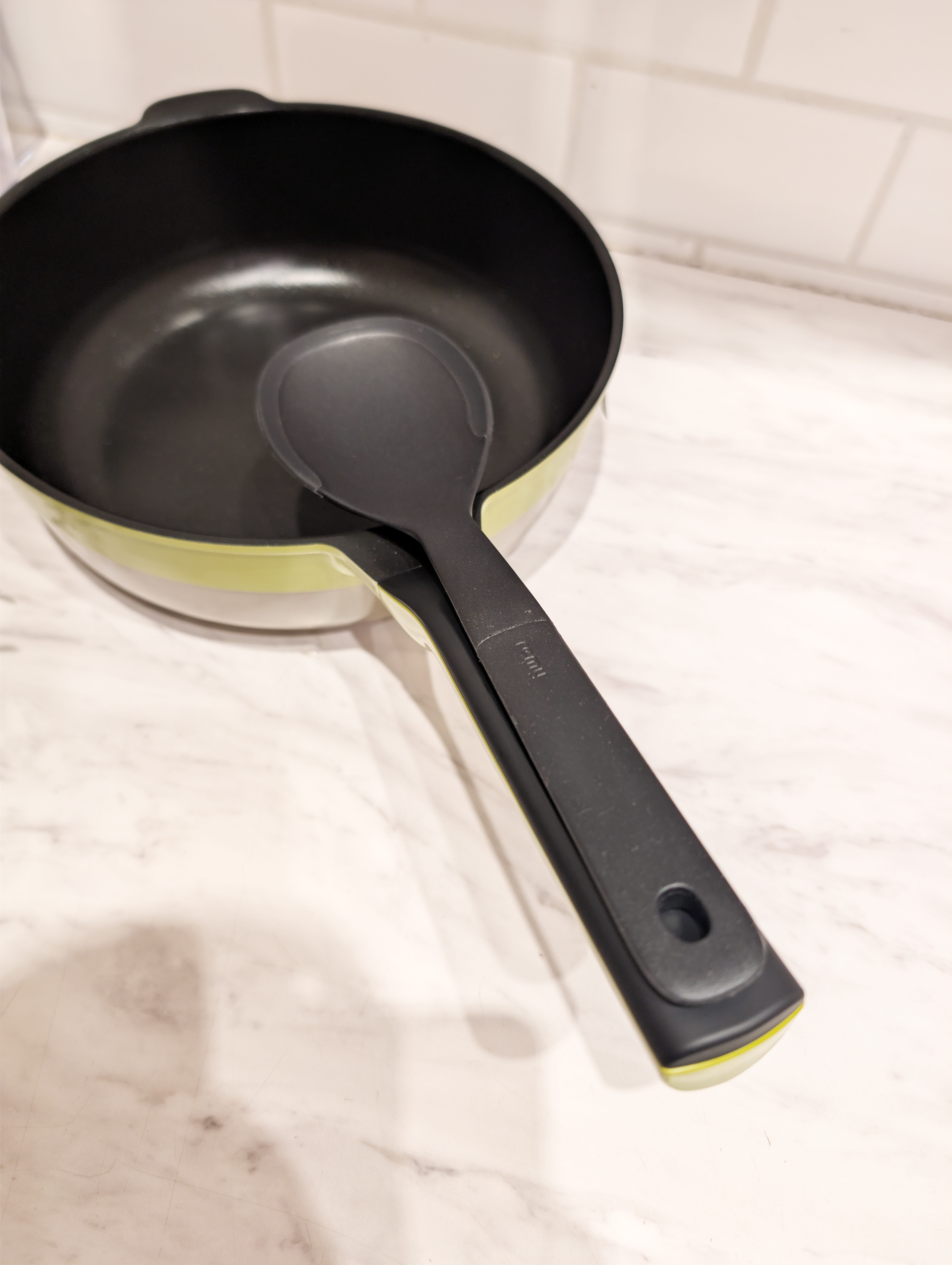 シモさんの「212 KITCHEN STORE｜◆レミパン プラス 24cm WH ＜remy レミー＞」を使ったコーディネート