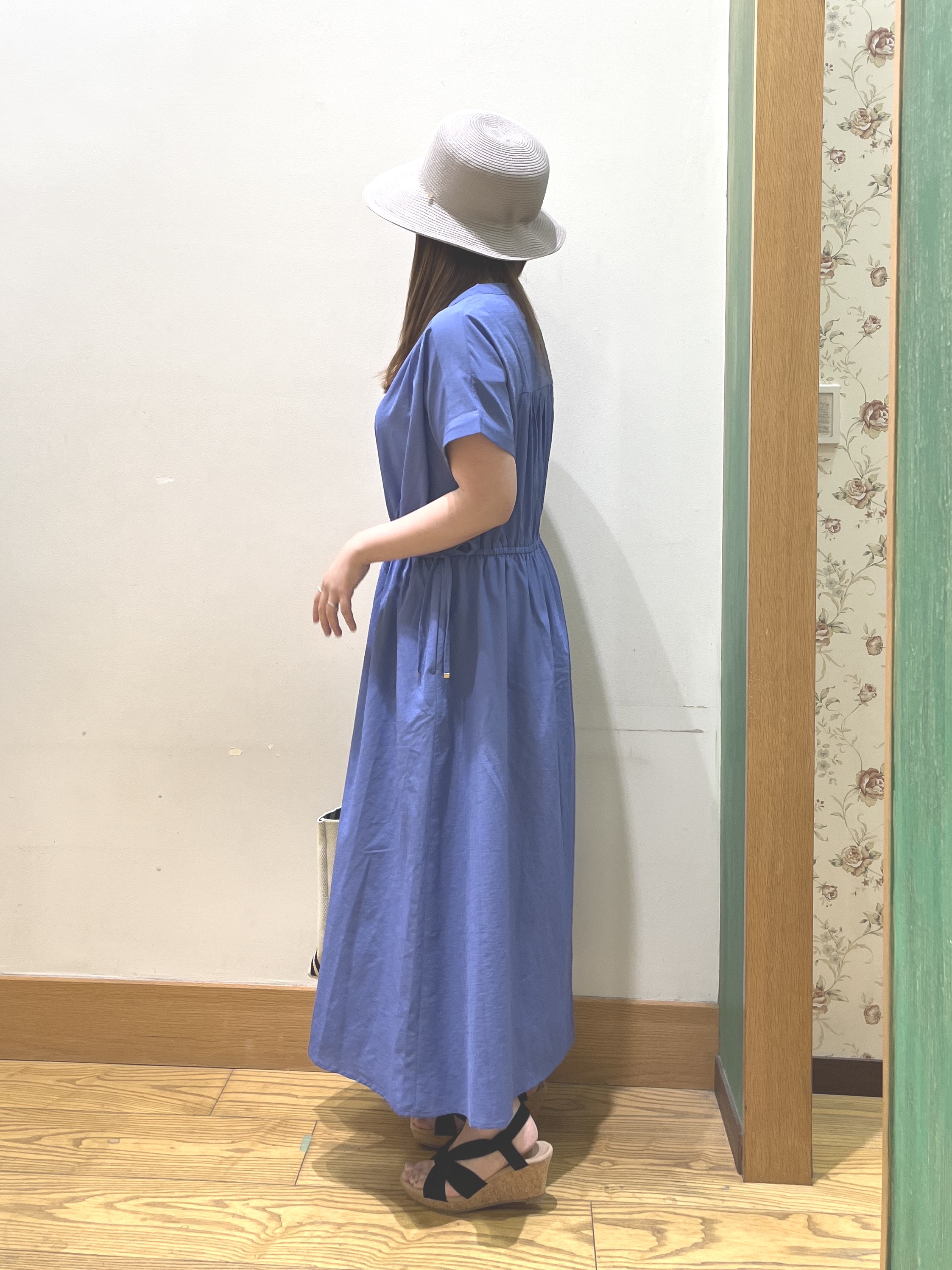 ゆっきーさんの「SHOO･LA･RUE｜【ひんやり/UV/吸水速乾/洗濯機可】さらり快適 ギャザーリボンワンピース」を使ったコーディネート
