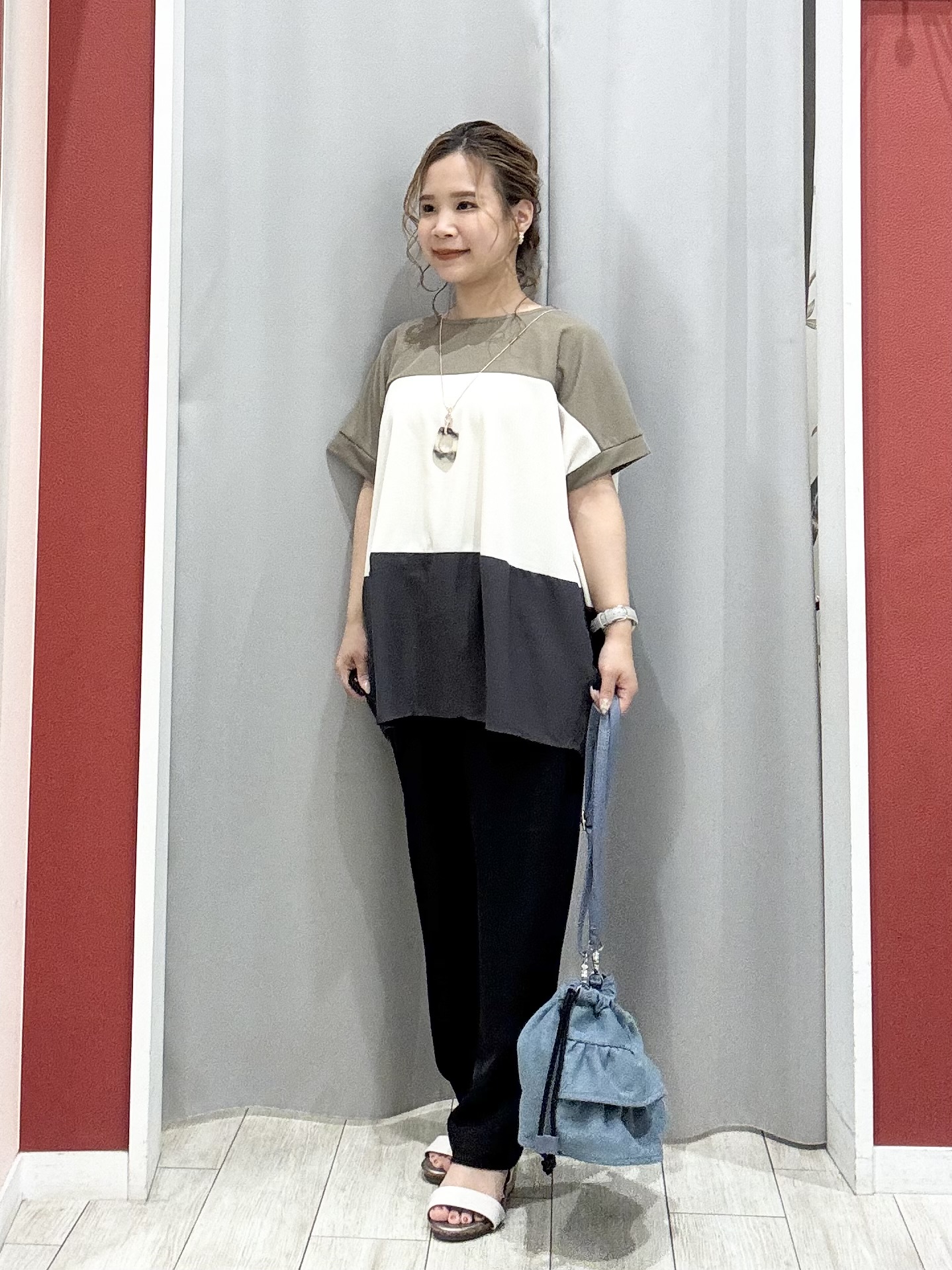 shioさんの「SHOO･LA･RUE｜【S-LL/洗濯機可/体型カバー】1枚で主役になる 3段切替 ドルマンＴシャツ」を使ったコーディネート