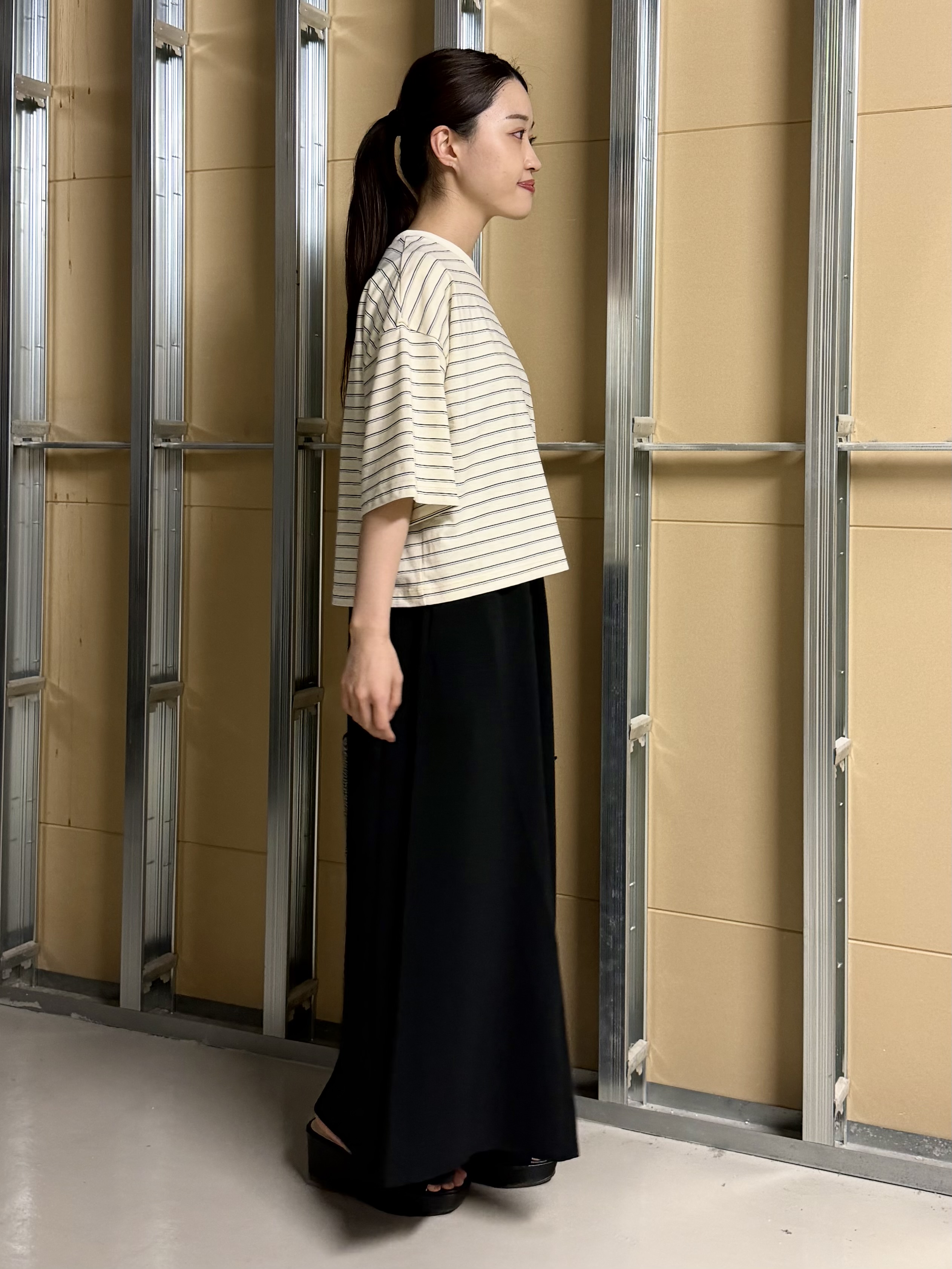 sahoさんの「THE SHOP TK｜ワンポイント刺繍マルチボーダーTee」を使ったコーディネート