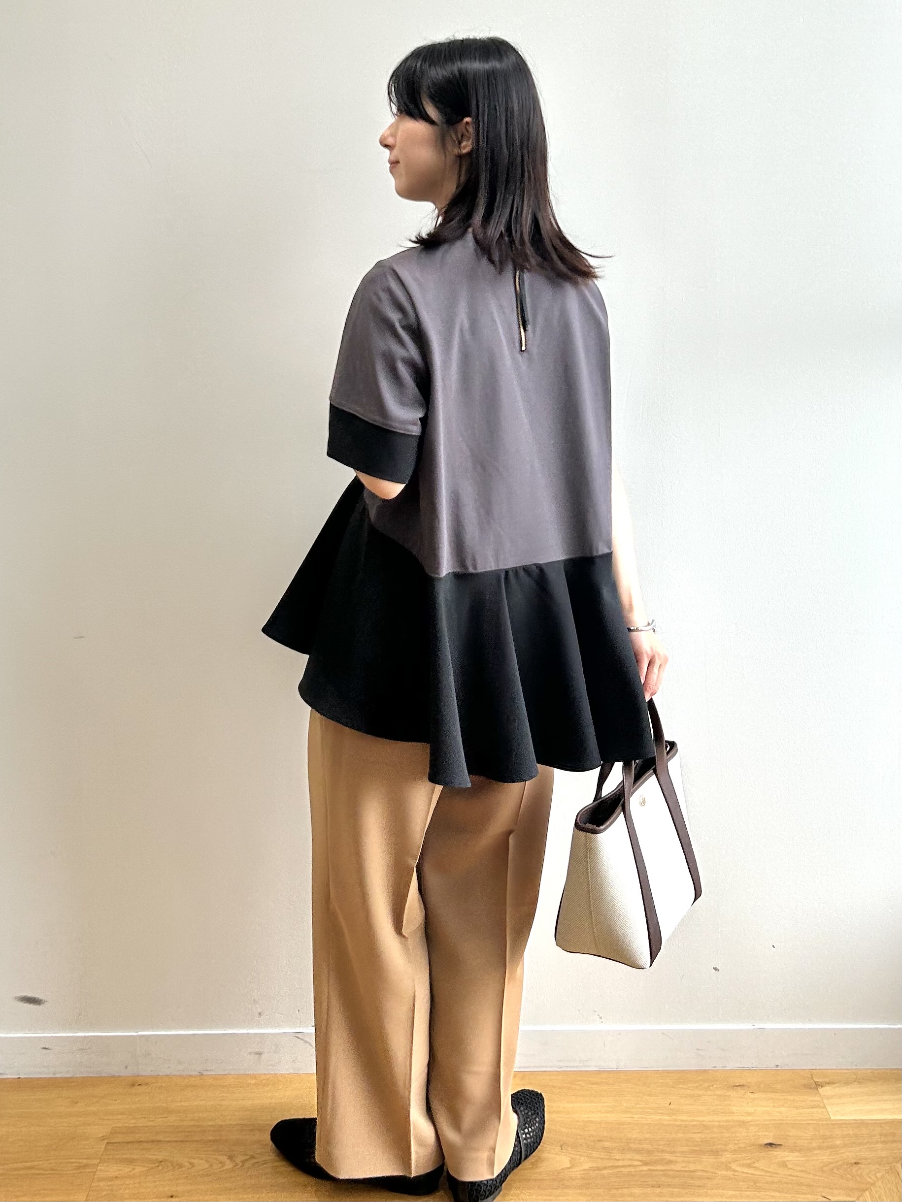 RINAさんの「OPAQUE.CLIP｜ペプラム切替ドッキングトップス」を使ったコーディネート