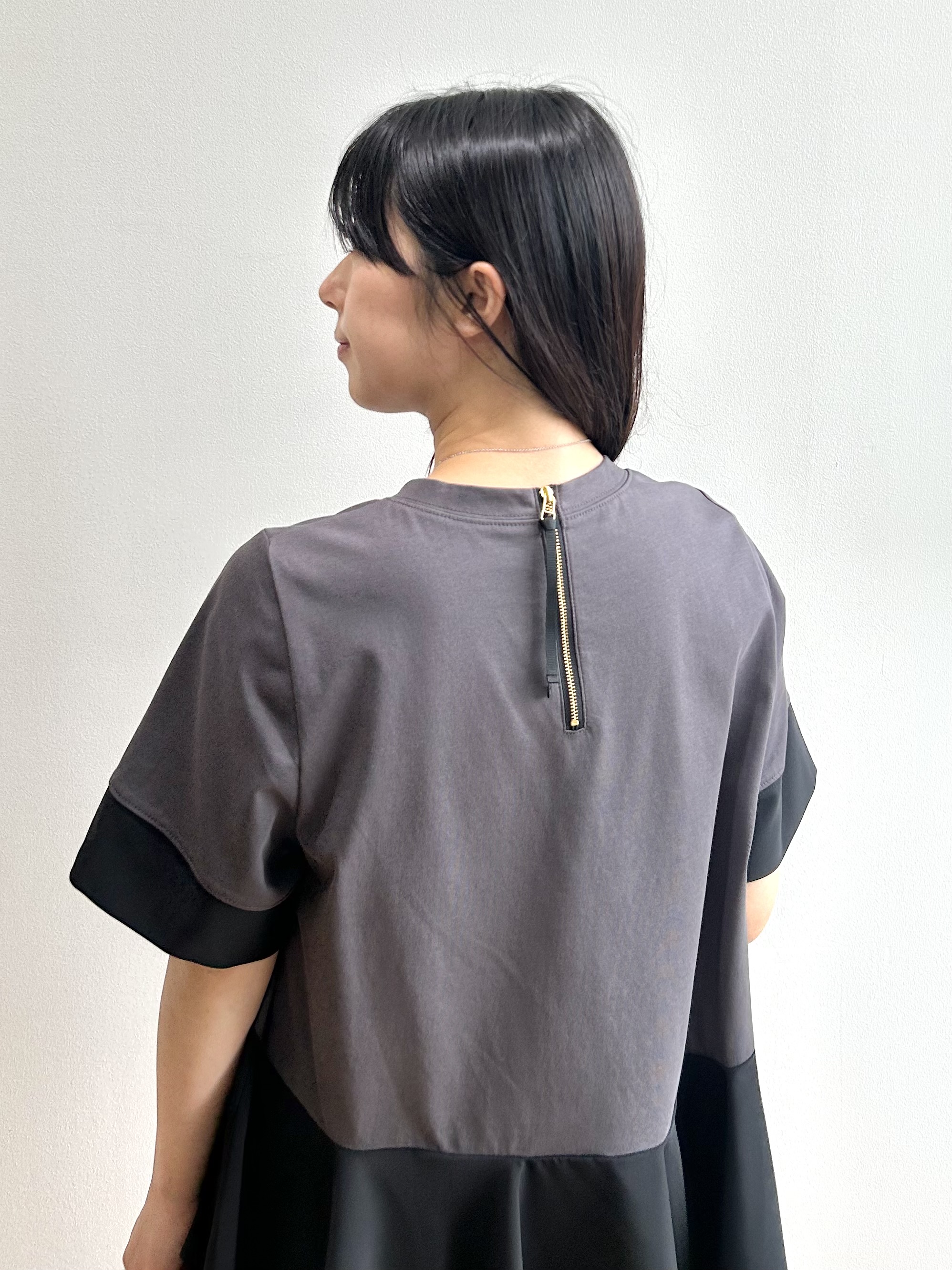 RINAさんの「OPAQUE.CLIP｜ペプラム切替ドッキングトップス」を使ったコーディネート