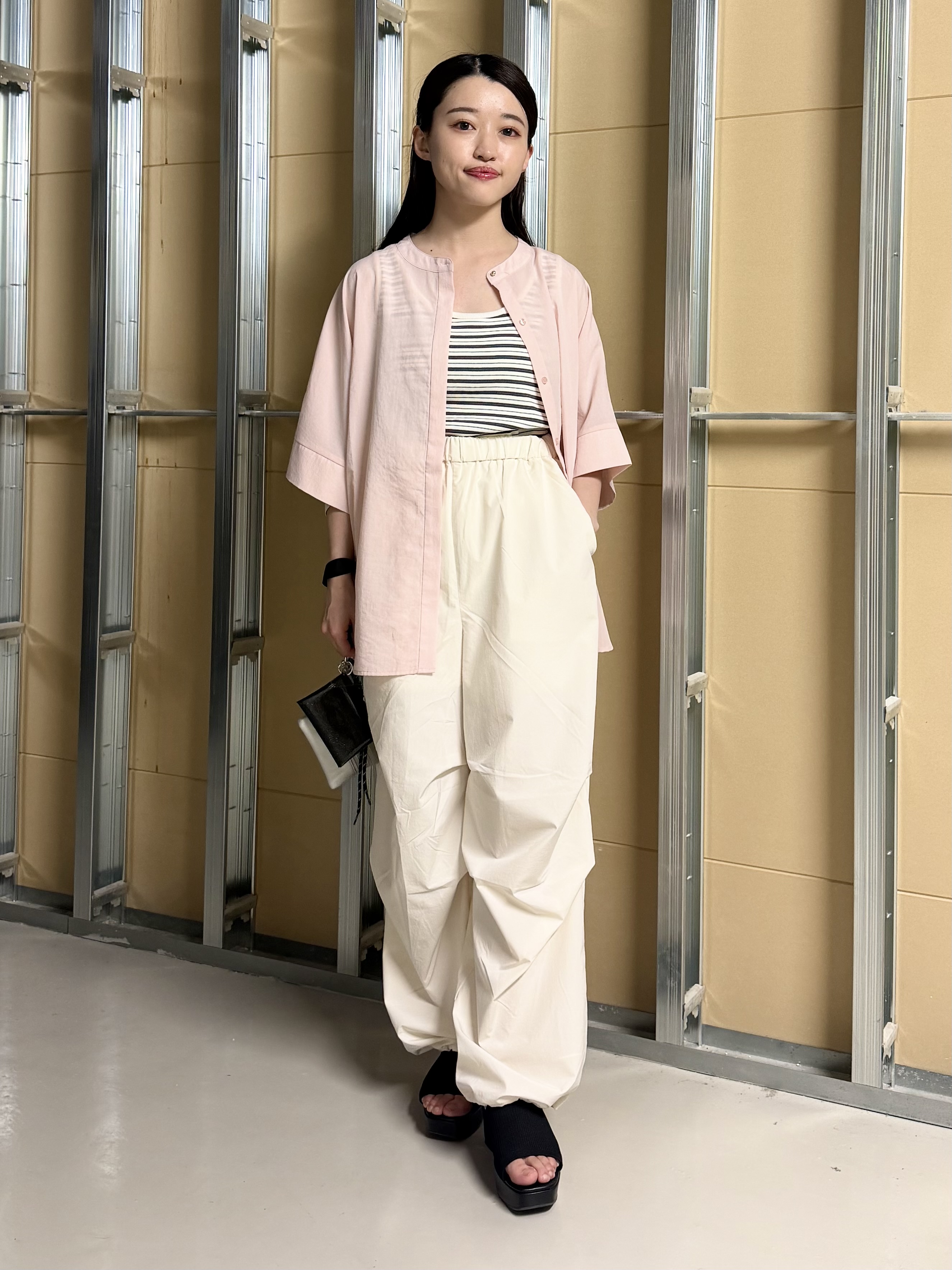 sahoさんの「THE SHOP TK｜【高レビュー/体型カバー】さらっと快適 ドルマン5分袖ブラウス」を使ったコーディネート