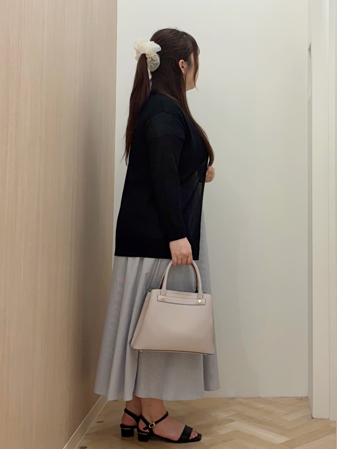 akariさんの「grove｜【接触冷感／UVカットetc】ベーシックロングカーディガン」を使ったコーディネート