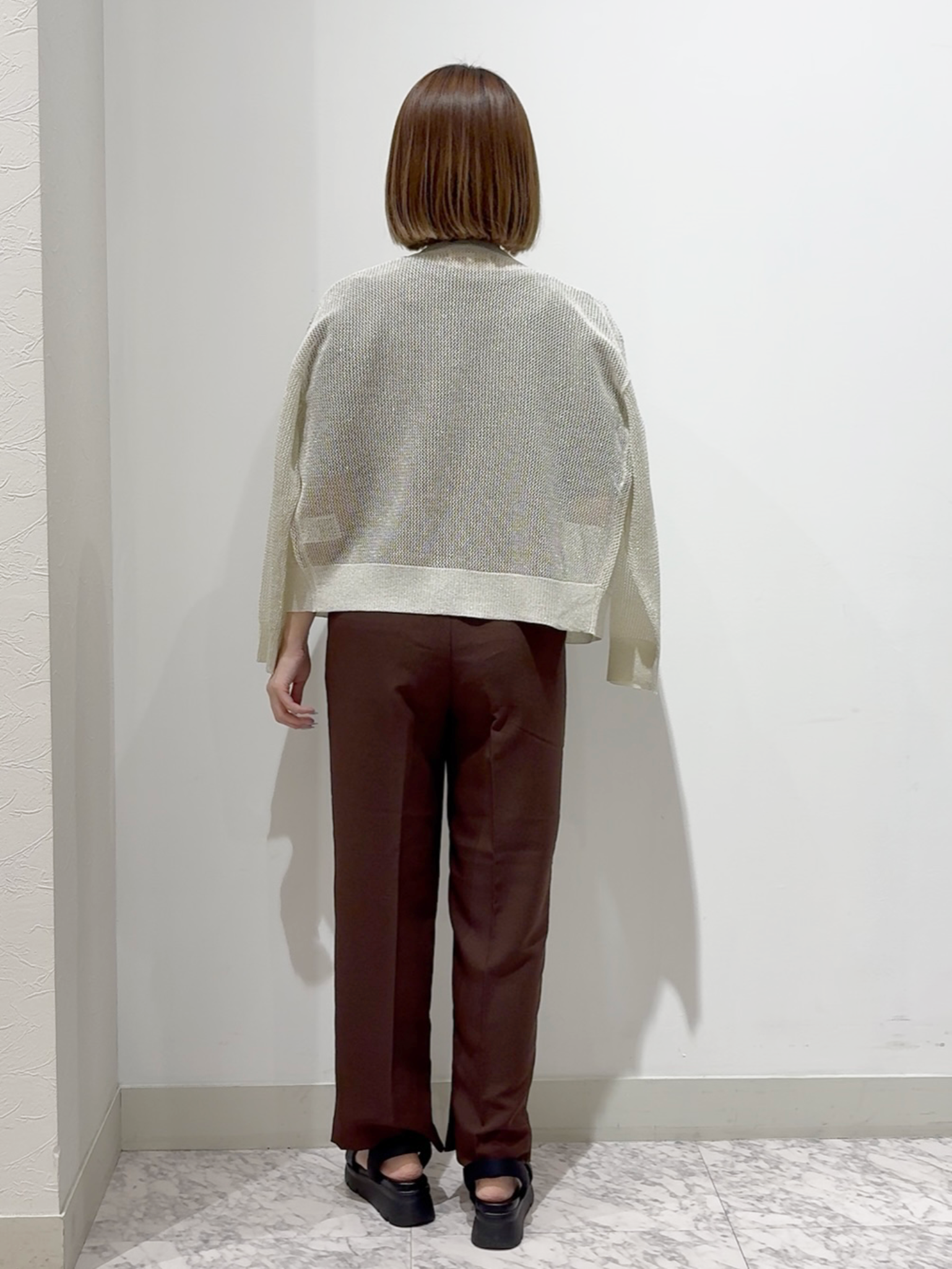 しかっちさんの「grove｜【貴島明日香さん着用】ラメメッシュキーネックカーディガン」を使ったコーディネート