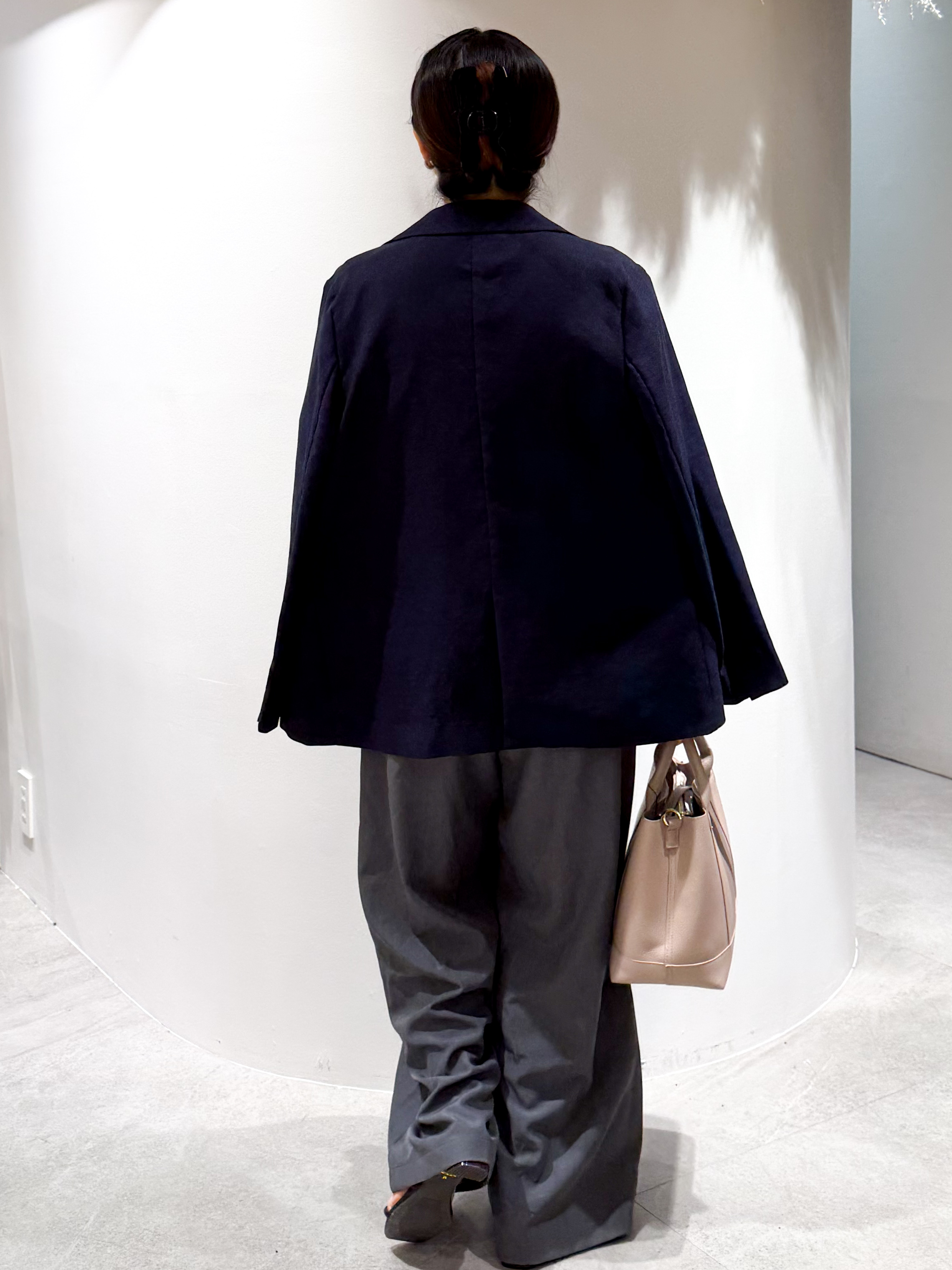 かりんさんの「OPAQUE.CLIP｜【UV／接触冷感】ダブルブレストジャケット《防シワ加工／洗える》」を使ったコーディネート