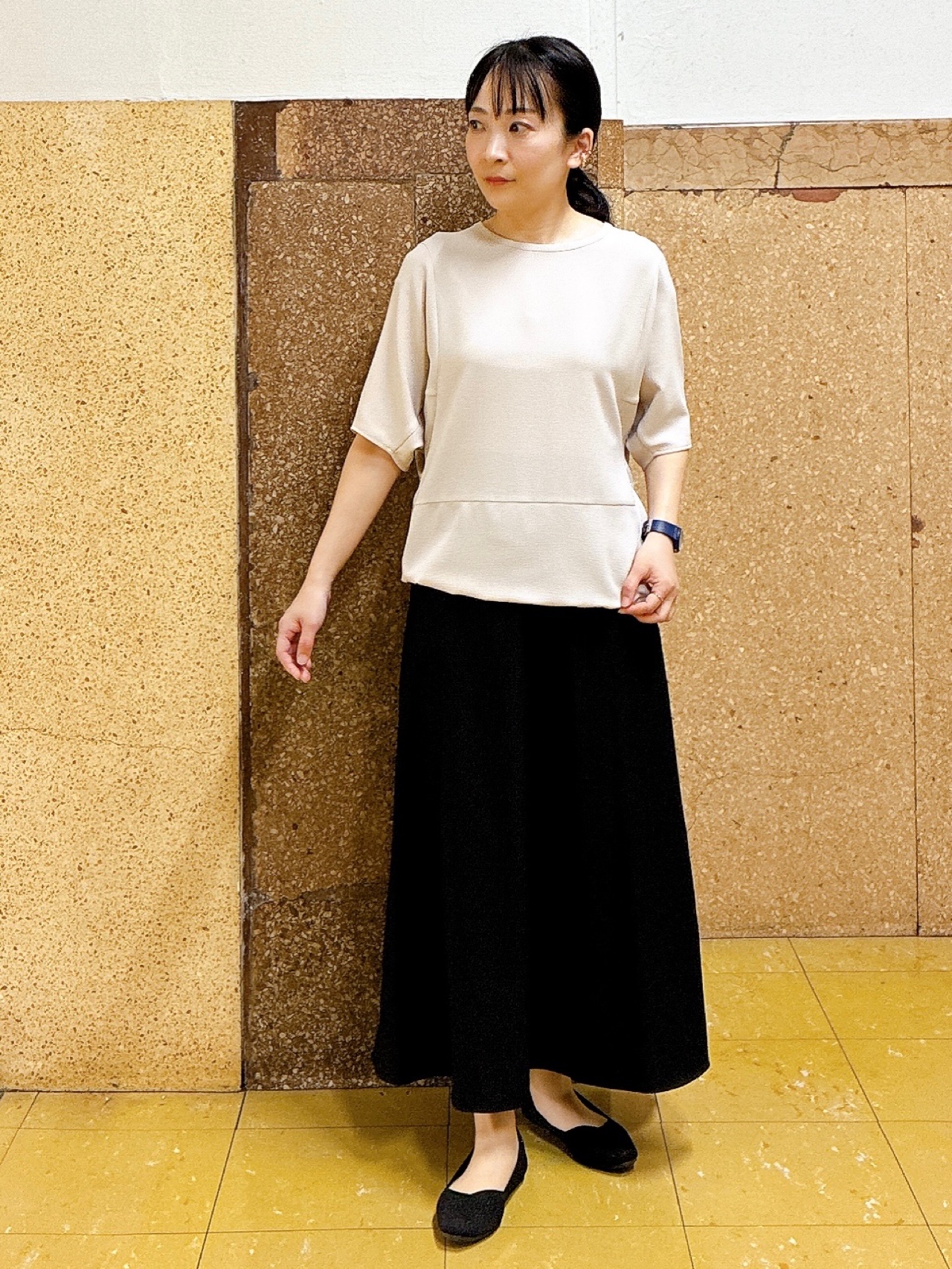 hattoriさんの「INDIVI｜【洗える／2WAY／裾ドロスト付き】 ドルマンスリーブチュニックトップス」を使ったコーディネート