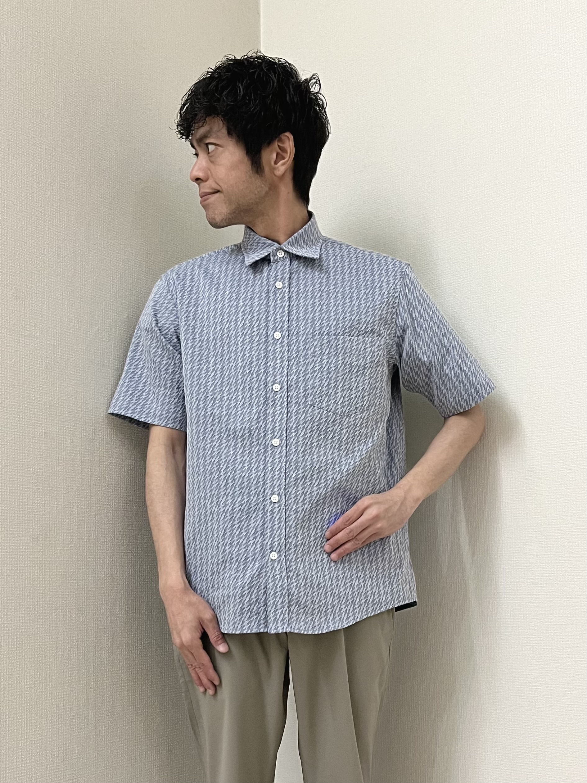 URAさんの「TAKEO KIKUCHI｜播州織り 千鳥 半袖シャツ」を使ったコーディネート