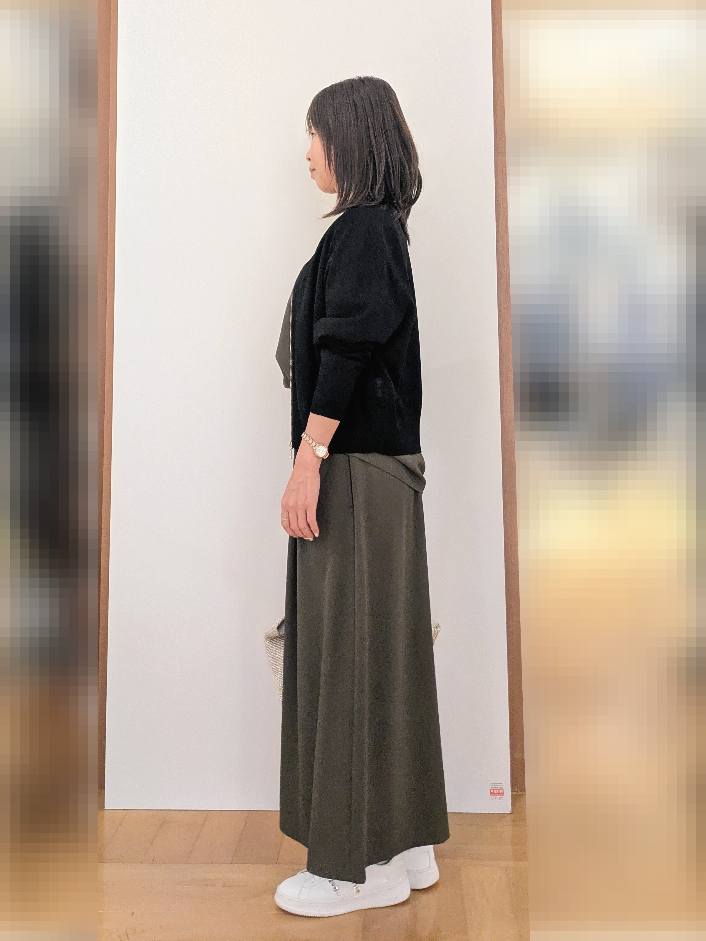 laverさんの「UNTITLED｜【アンサンブル可/日除け・冷房対策】シアーレーヨンZIPカーディガン」を使ったコーディネート