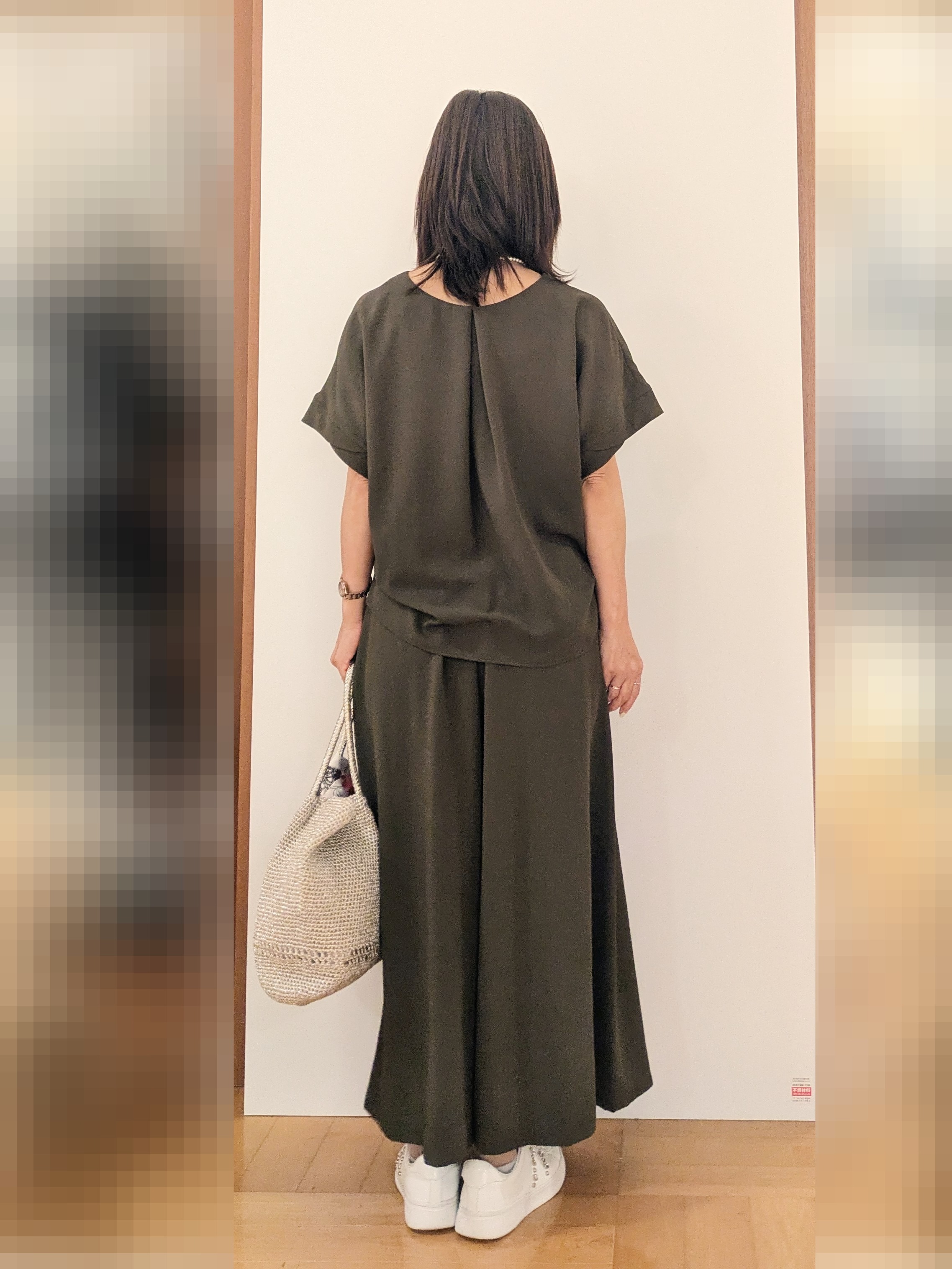 laverさんの「UNTITLED｜【アンサンブル可/日除け・冷房対策】シアーレーヨンZIPカーディガン」を使ったコーディネート