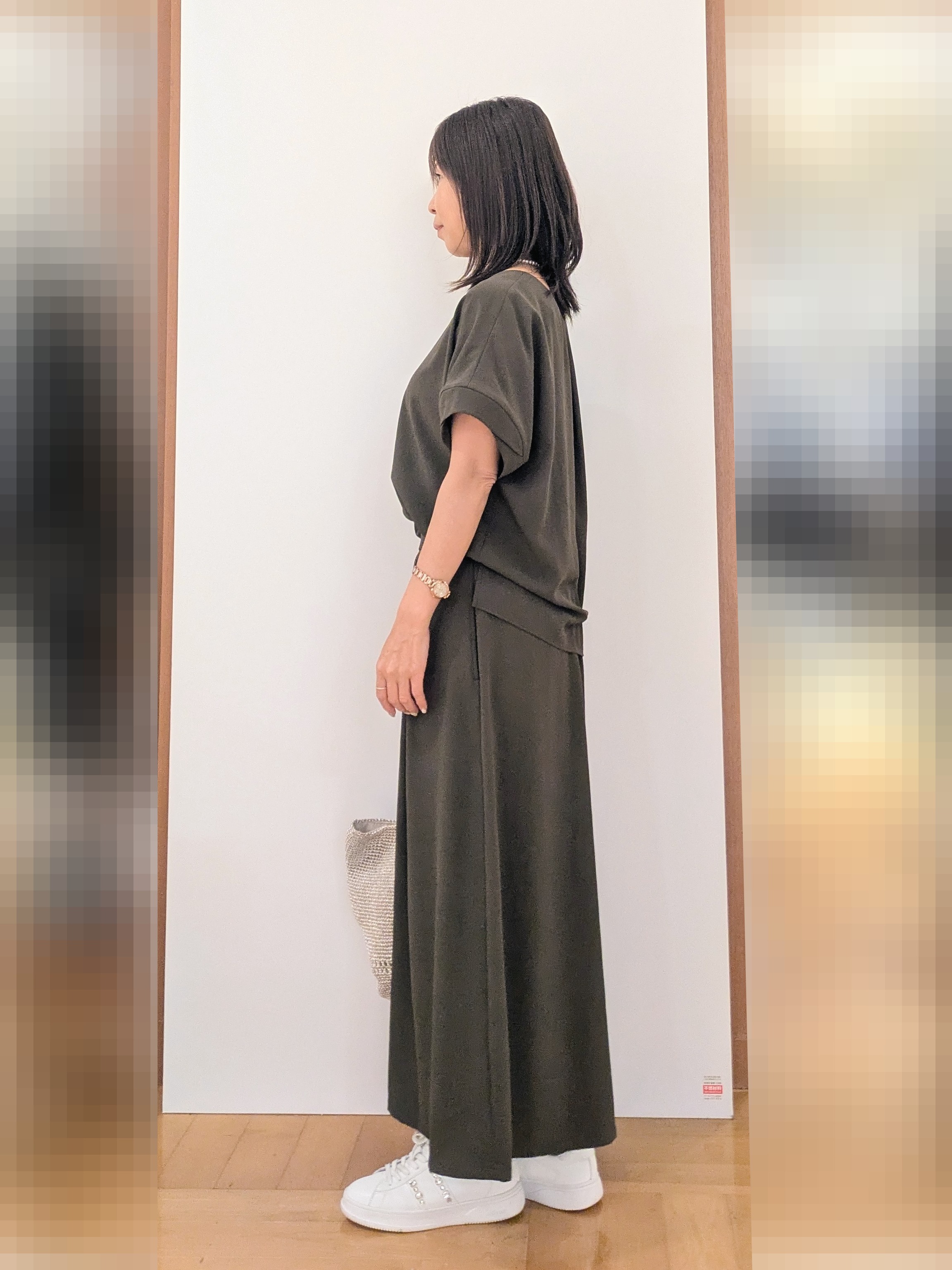 laverさんの「UNTITLED｜【前後2WAY/はっ水/セットアップ可】リラクシーフレンチスリーブブラウス」を使ったコーディネート