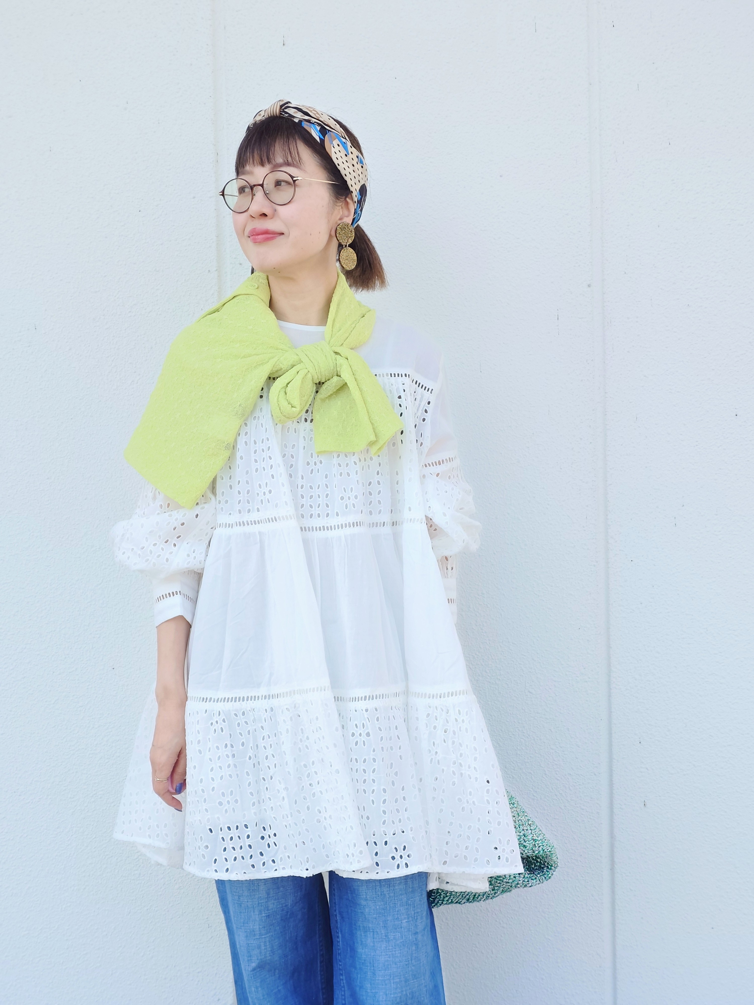 MUTSUKOさんの「UNTITLED｜【Audrey and John Wad】エンブロイダリーチュニックドレス」を使ったコーディネート