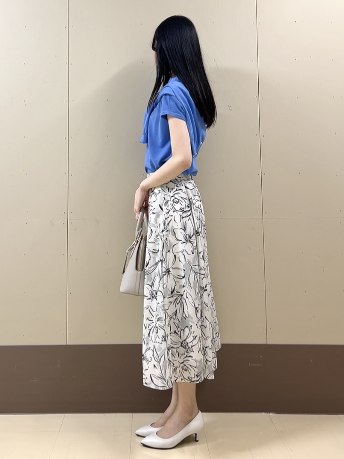 sechiさんの「UNTITLED｜【9色展開/アンサンブル可】コットンクルーネックカーディガン」を使ったコーディネート
