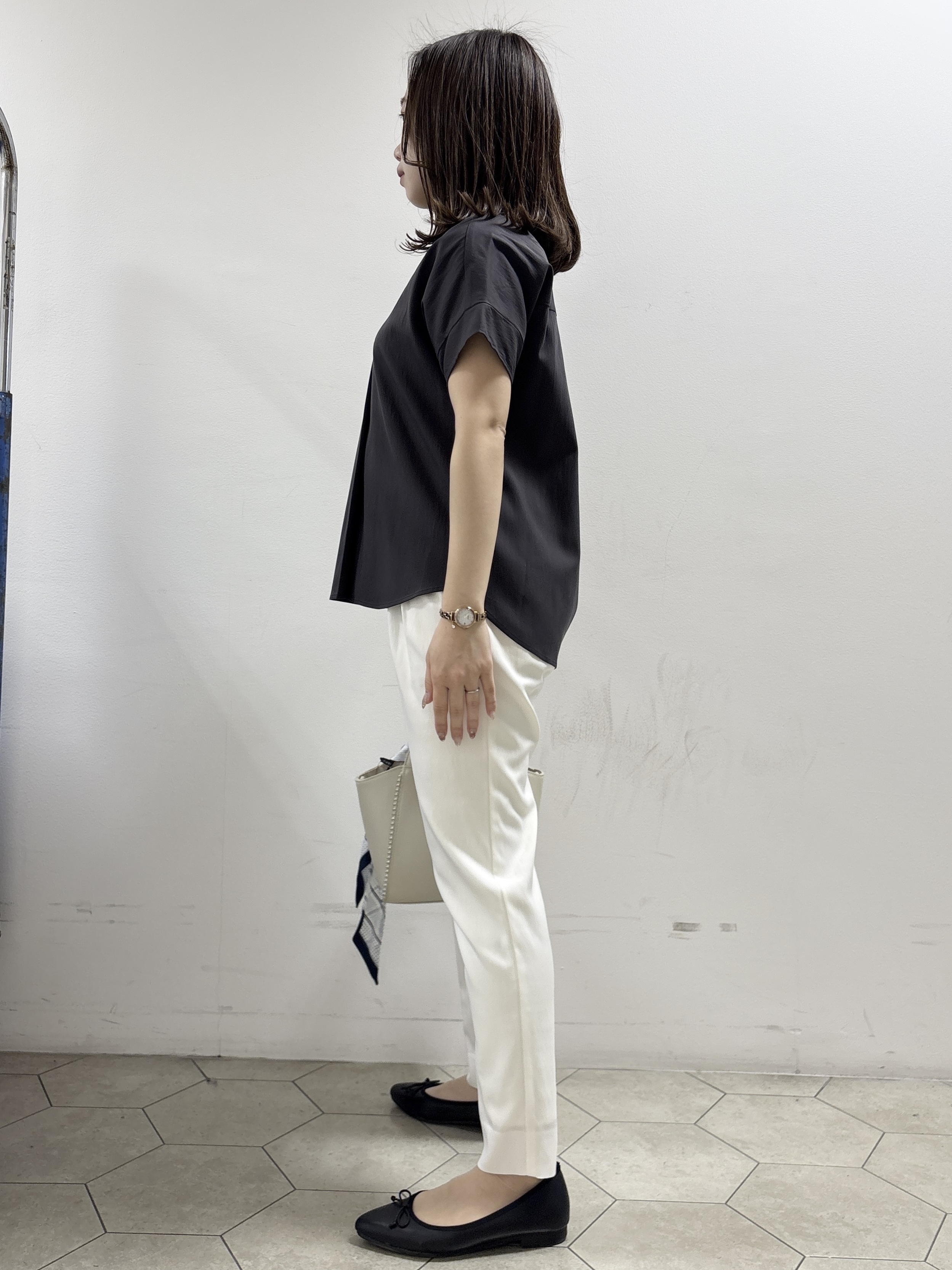 kahoさんの「INDIVI｜【洗える／SETUP可能】スキッパーブラウス」を使ったコーディネート