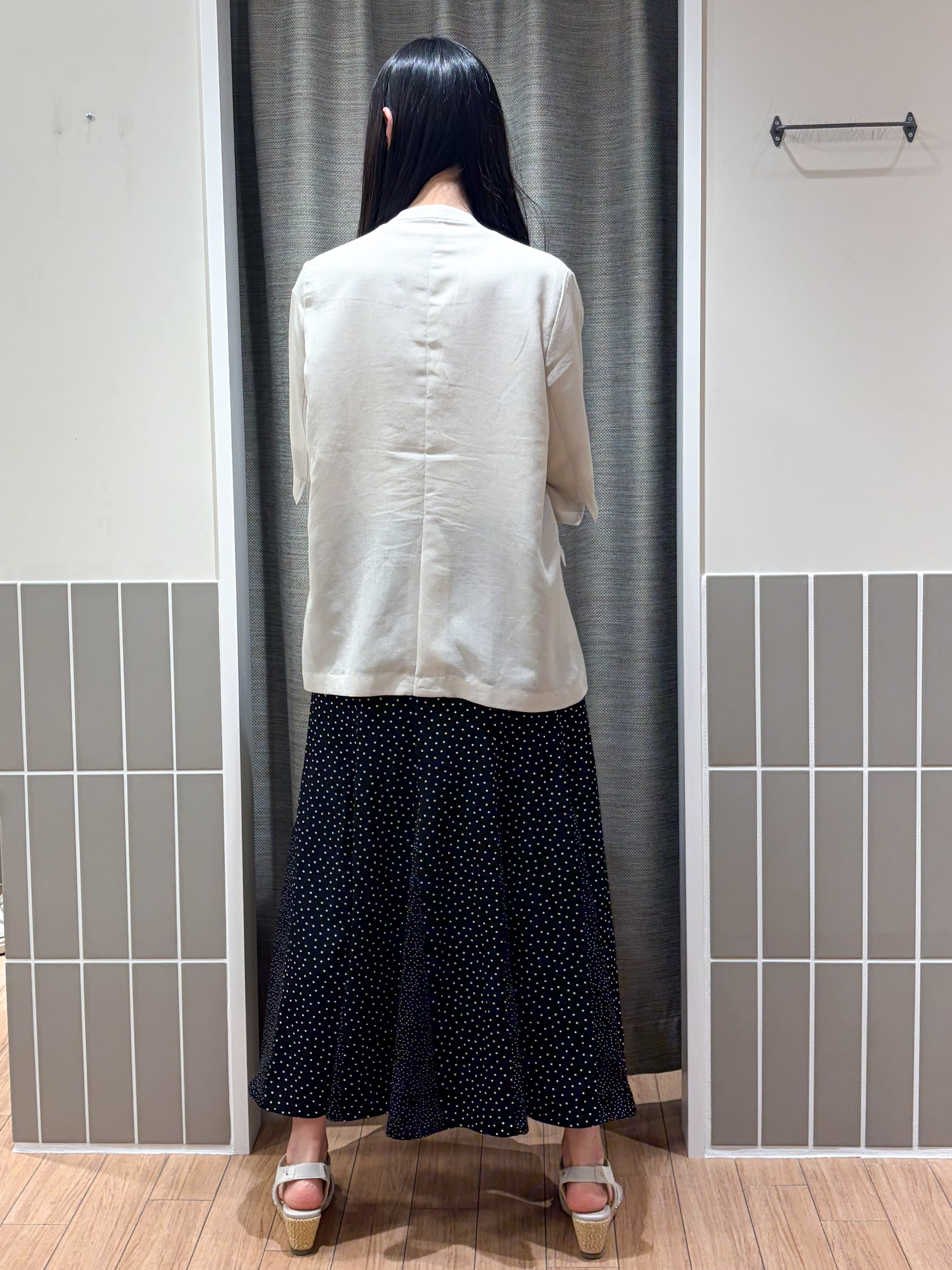 Kotoさんの「grove｜【洗濯機OK/ひんやり】軽く羽織れるハーフスリーブジャケット」を使ったコーディネート