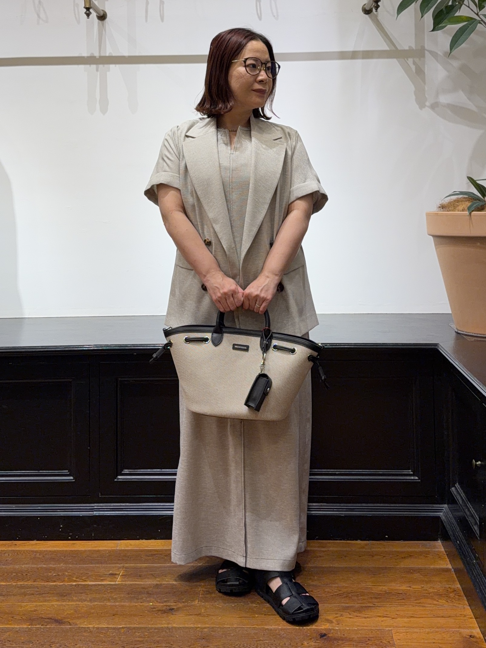 Asamiさんの「DRESSTERIOR｜【セットアップ可/UVカット/接触冷感/吸水速乾】ウォッシャブル リネンライクドルマンジャケット」を使ったコーディネート