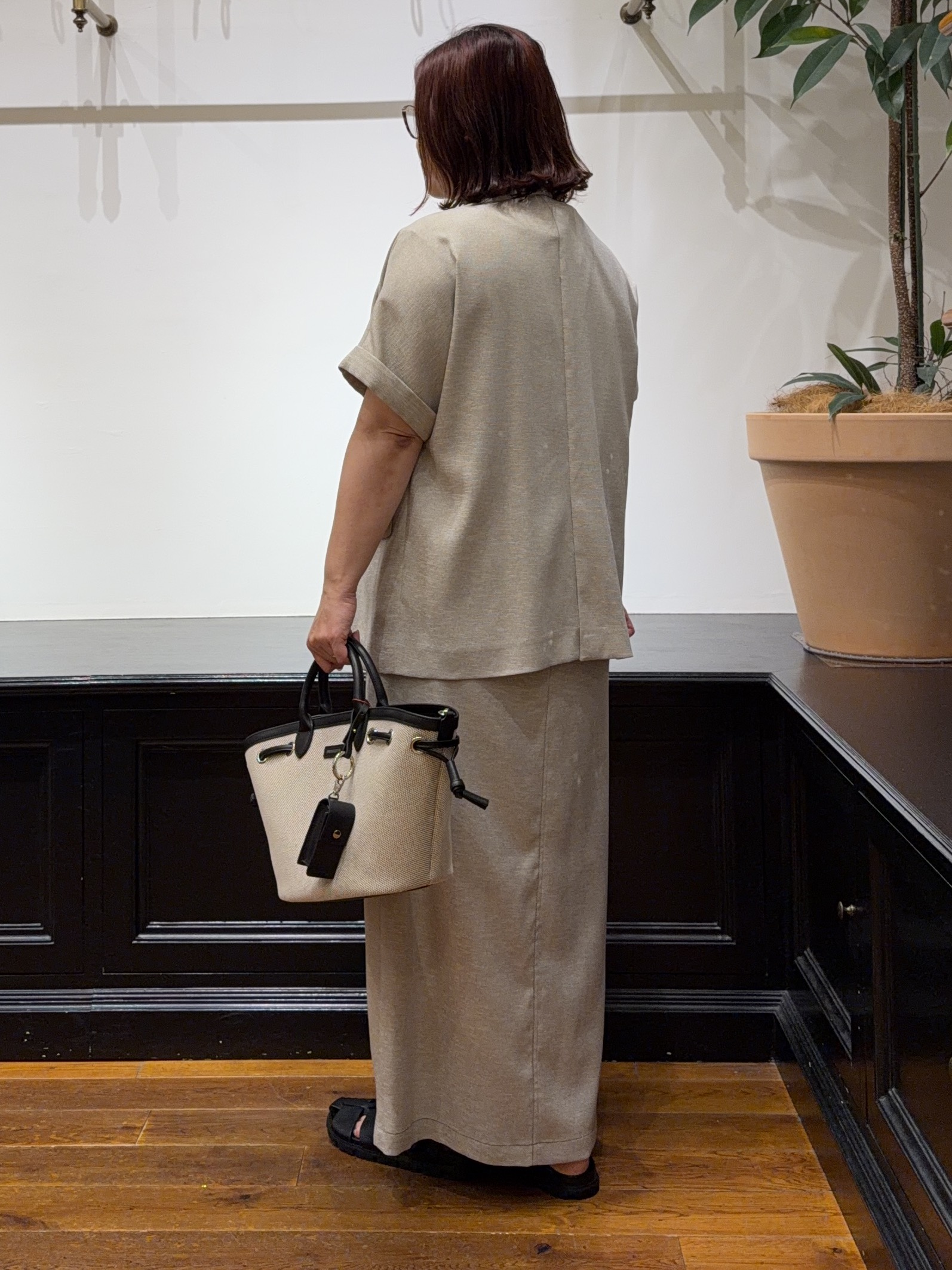 Asamiさんの「DRESSTERIOR｜【セットアップ可/UVカット/接触冷感/吸水速乾】ウォッシャブル リネンライクドルマンジャケット」を使ったコーディネート