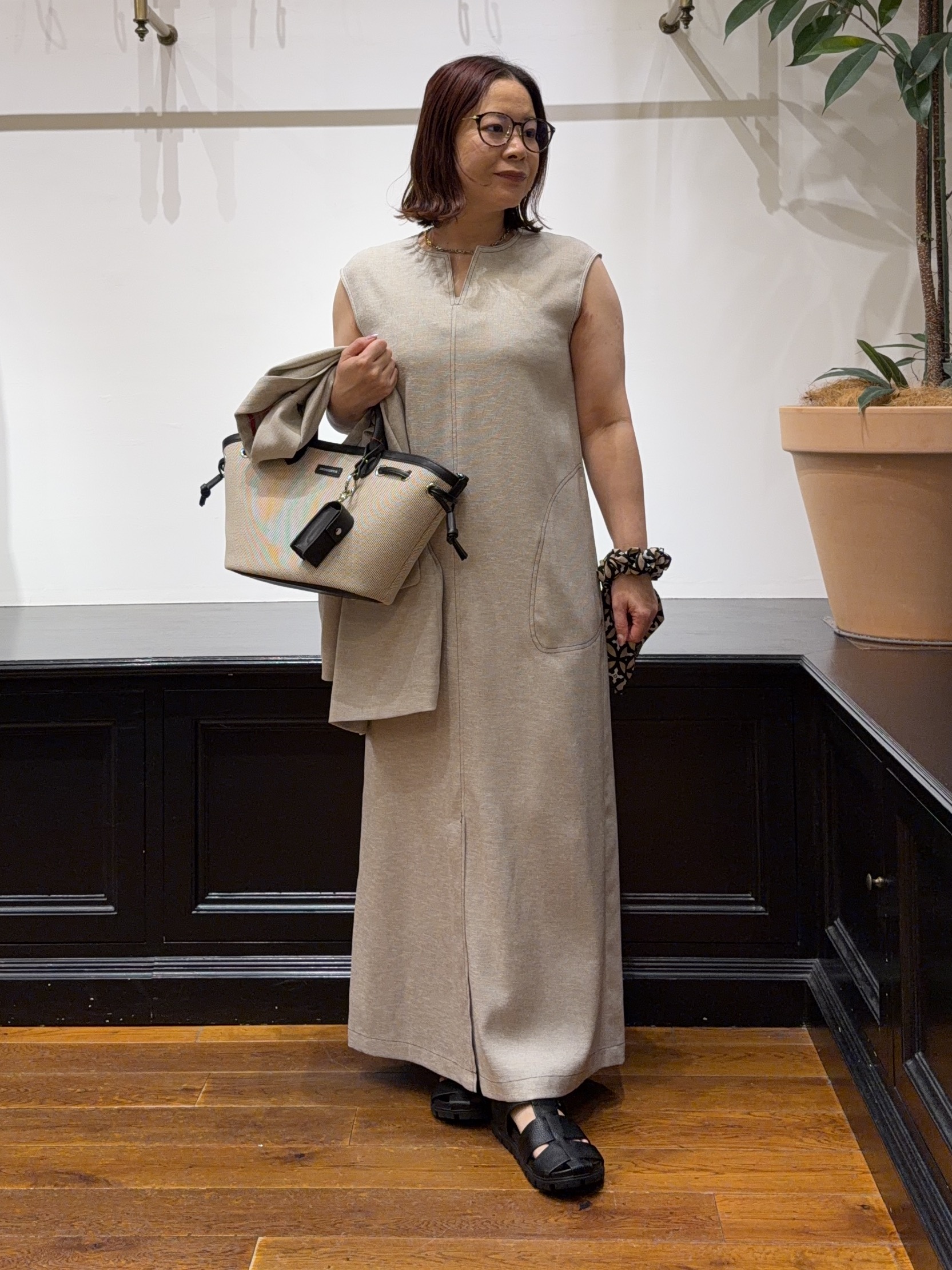 Asamiさんの「DRESSTERIOR｜【セットアップ可/UVカット/接触冷感/吸水速乾】ウォッシャブル リネンライクドルマンジャケット」を使ったコーディネート