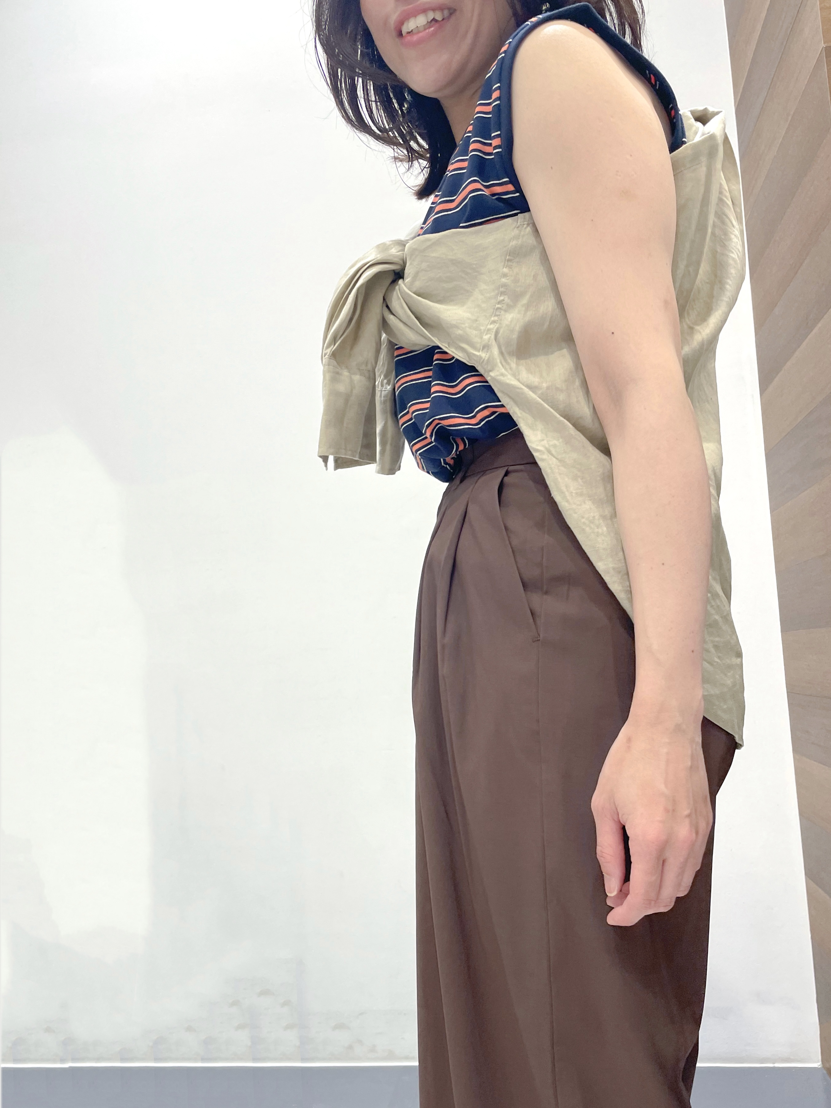 ともも。さんの「OPAQUE.CLIP｜【接触冷感／吸水速乾／防シワ】リネンライクテーラードジャケット《洗濯機OK》」を使ったコーディネート