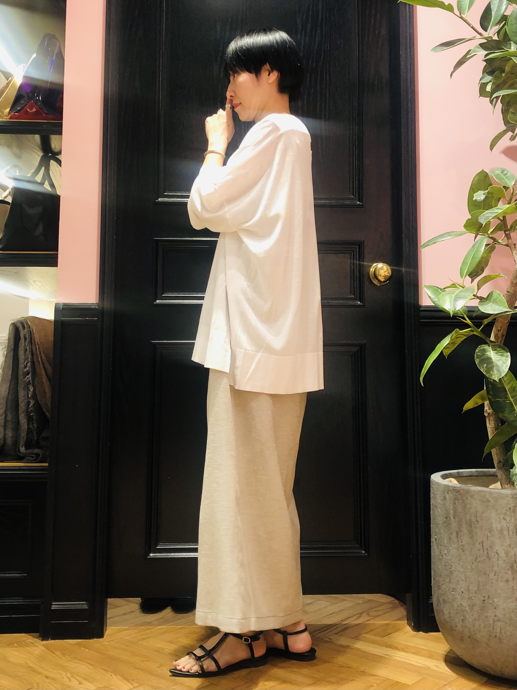 OGATAさんの「DRESSTERIOR｜【接触冷感/UVカット】ウォッシャブル スピンコットン カーディガン」を使ったコーディネート