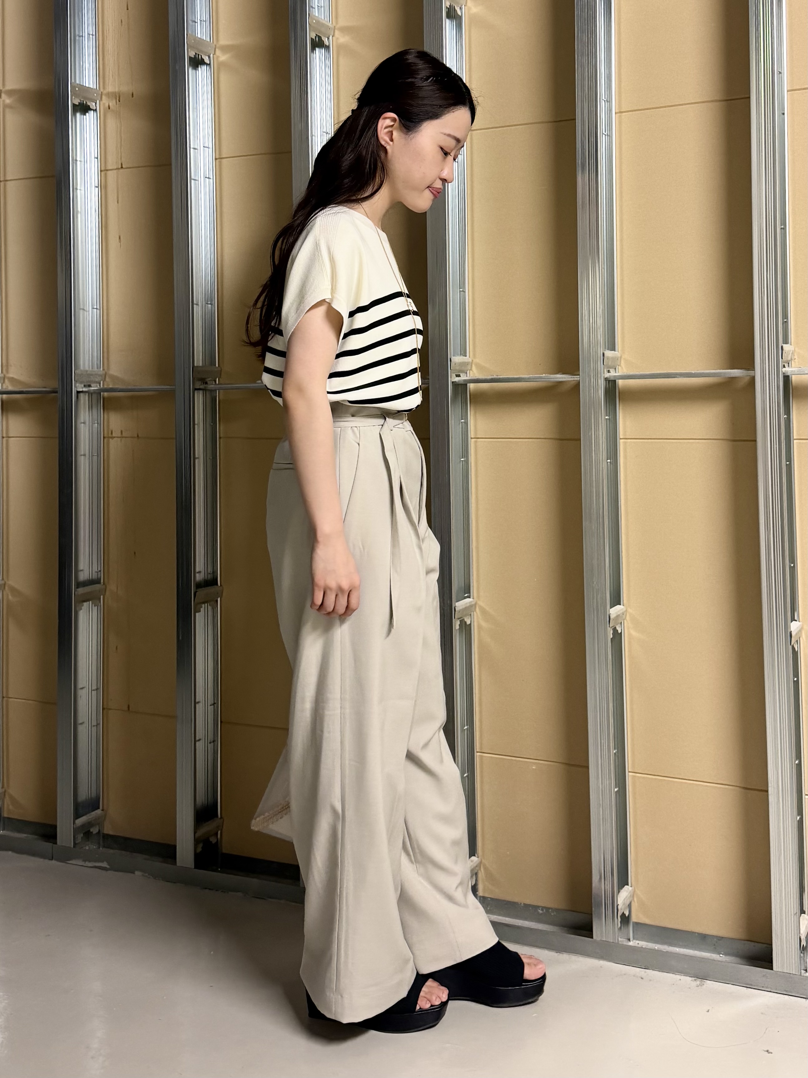 sahoさんの「THE SHOP TK｜【S-XL/ひんやりタッチ】多機能フレンチスリーブニット 洗濯機OK/UVケア/毛玉になりにくい」を使ったコーディネート