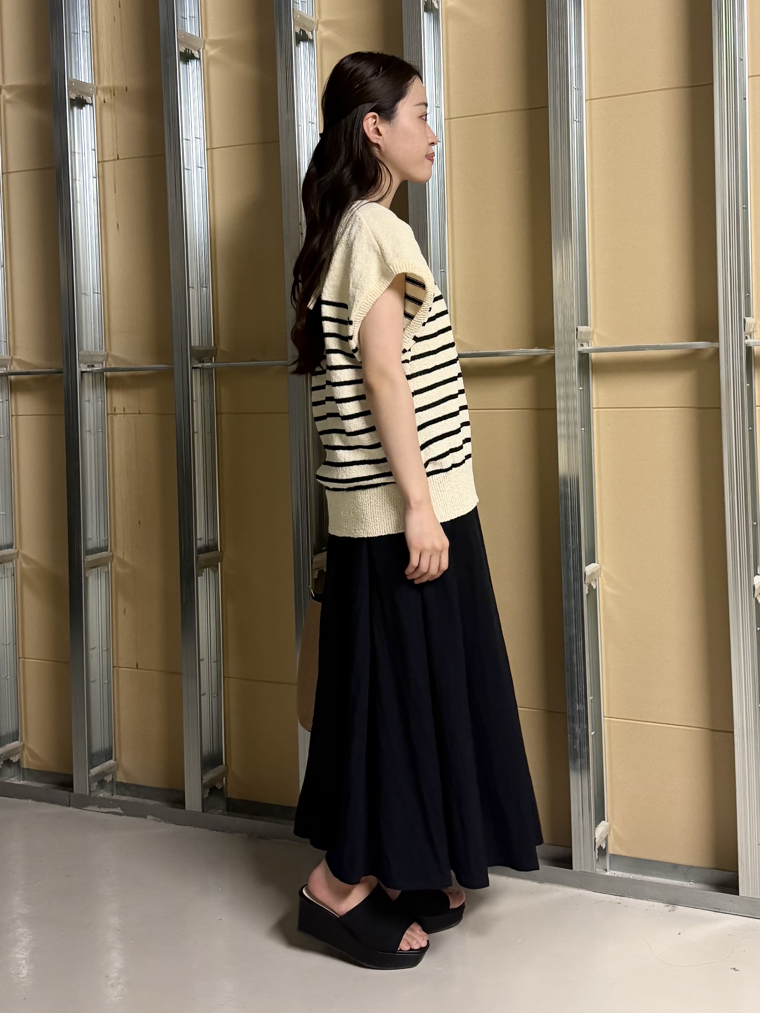 sahoさんの「THE SHOP TK｜さりげない抜け感 ペーパーヤーン風ニット」を使ったコーディネート