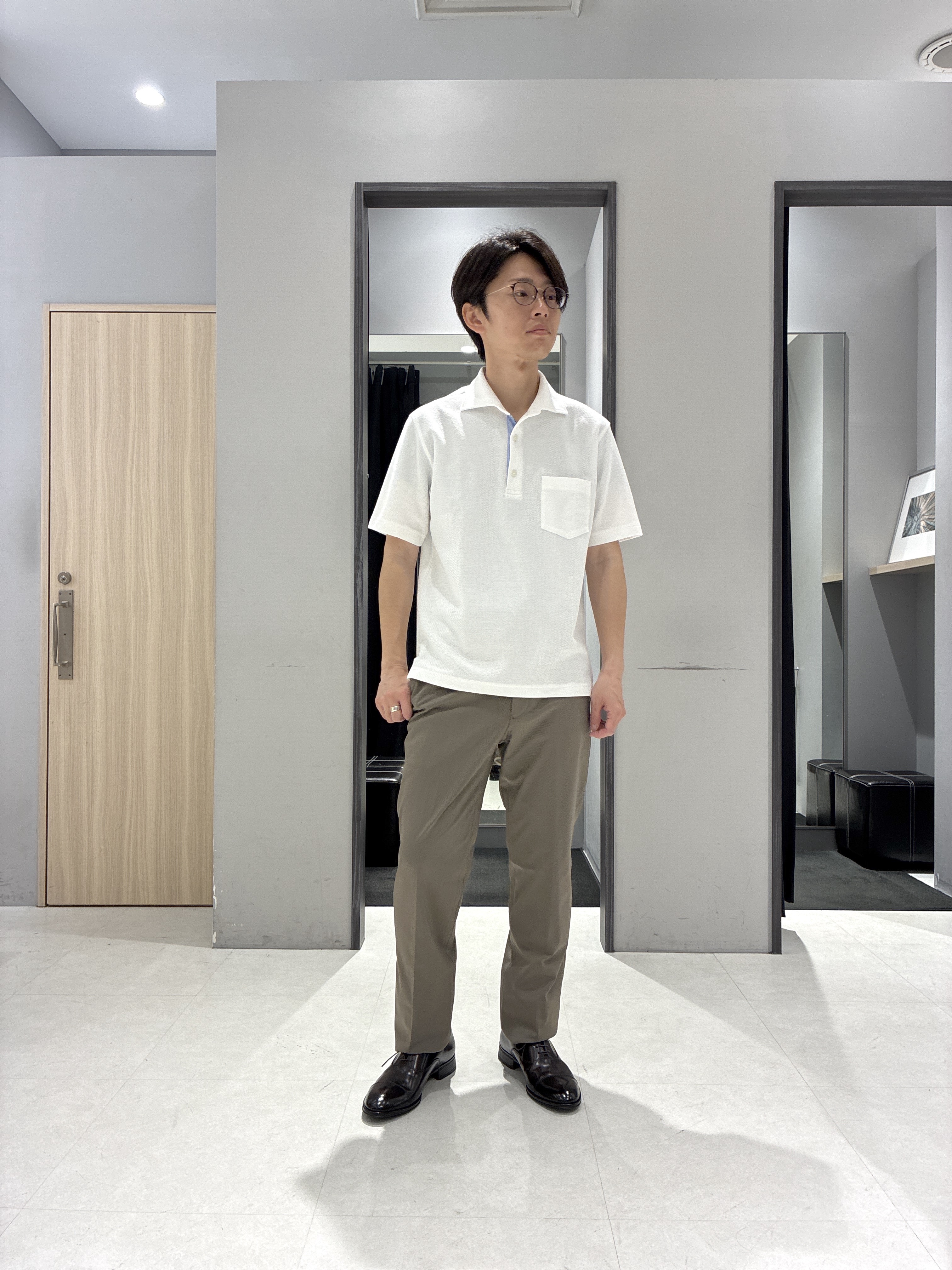 わいずみさんの「TAKEO KIKUCHI｜【360&deg;ストレッチ/軽量】None Of Stress ライト ジャケット（セットアップ対応）」を使ったコーディネート