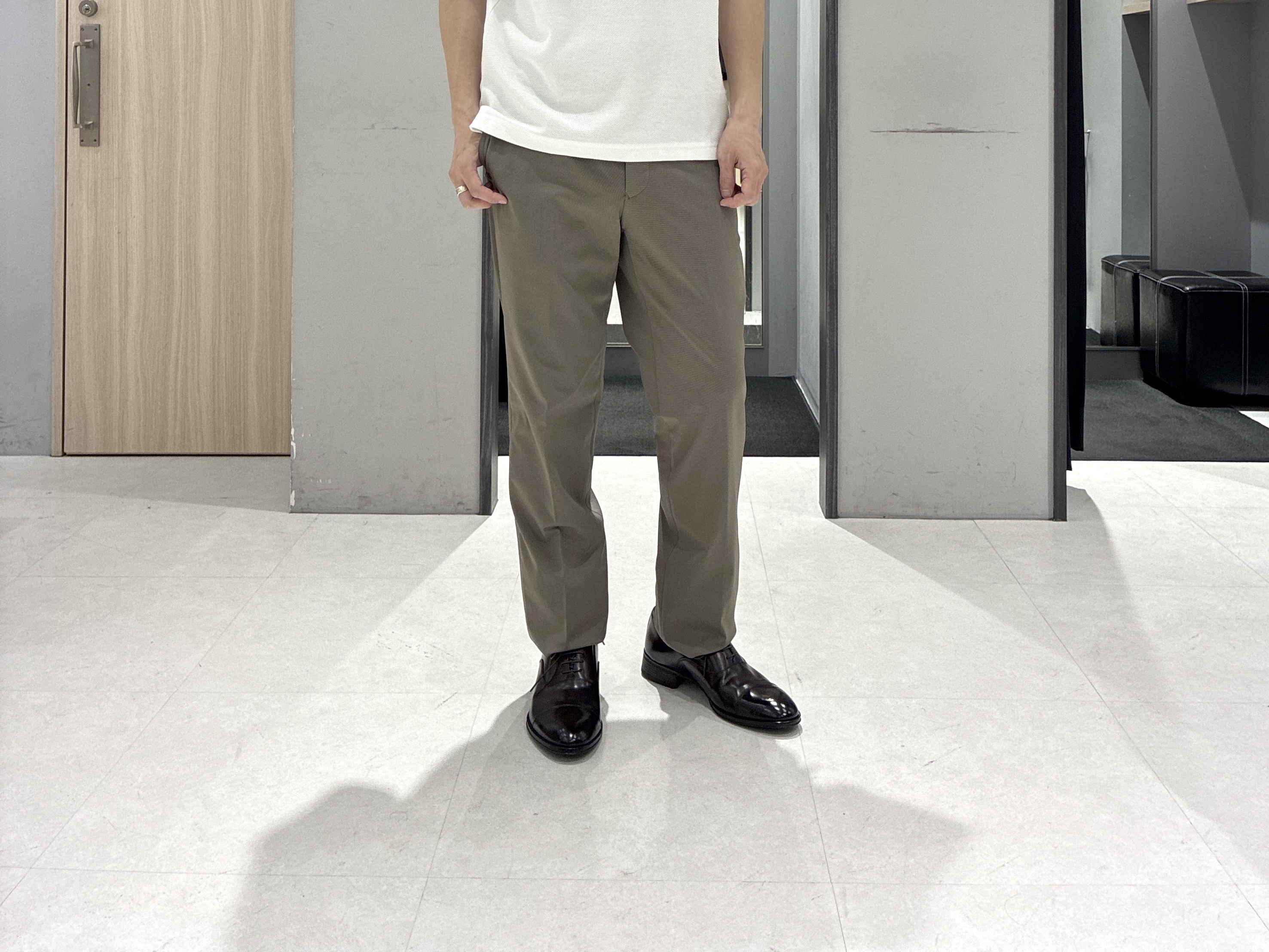 わいずみさんの「TAKEO KIKUCHI｜【360&deg;ストレッチ/軽量】None Of Stress ライト ジャケット（セットアップ対応）」を使ったコーディネート