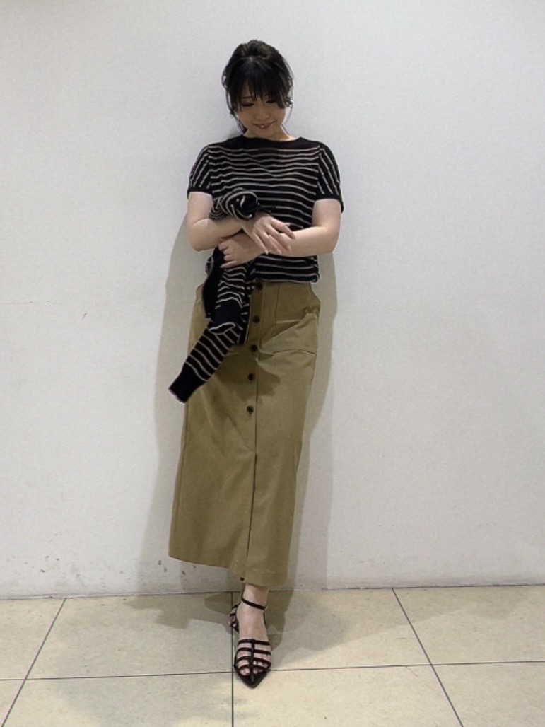 watanabeさんの「UNTITLED｜【9色展開/アンサンブル可】コットンクルーネックカーディガン」を使ったコーディネート