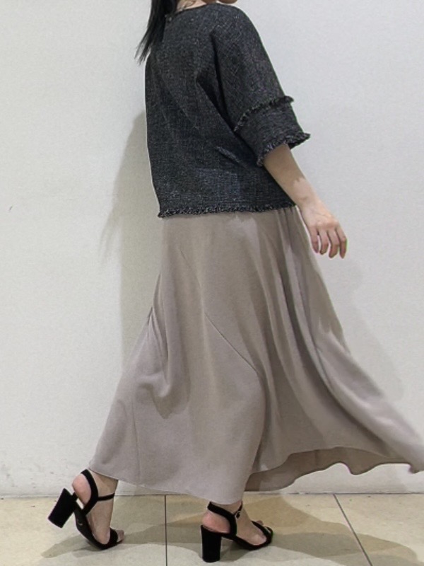 watanabeさんの「UNTITLED｜【接触冷感/はっ水/セットアップ可】リラクシーフレアスカート」を使ったコーディネート
