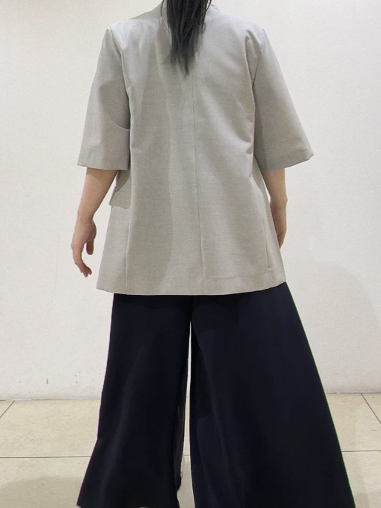watanabeさんの「UNTITLED｜【シワになりにくい/セットアップ可/接触冷感】ハーフスリーブジャケット」を使ったコーディネート
