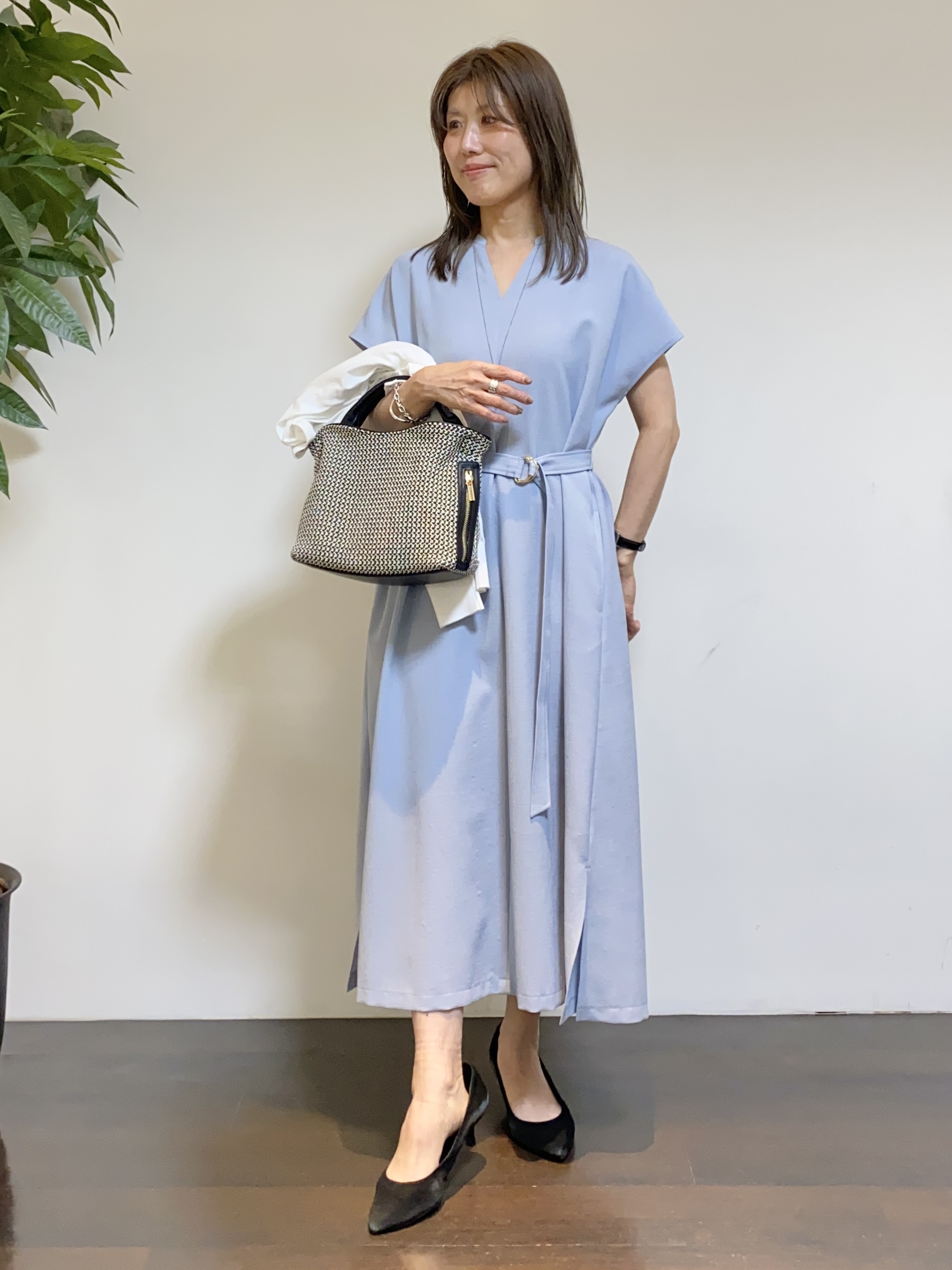 tomoさんの「UNTITLED｜【9色展開/アンサンブル可】コットンクルーネックカーディガン」を使ったコーディネート