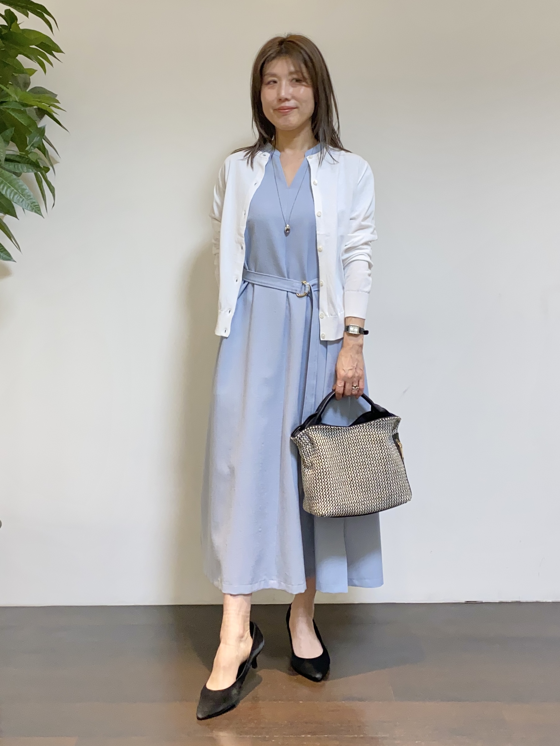 tomoさんの「UNTITLED｜【9色展開/アンサンブル可】コットンクルーネックカーディガン」を使ったコーディネート
