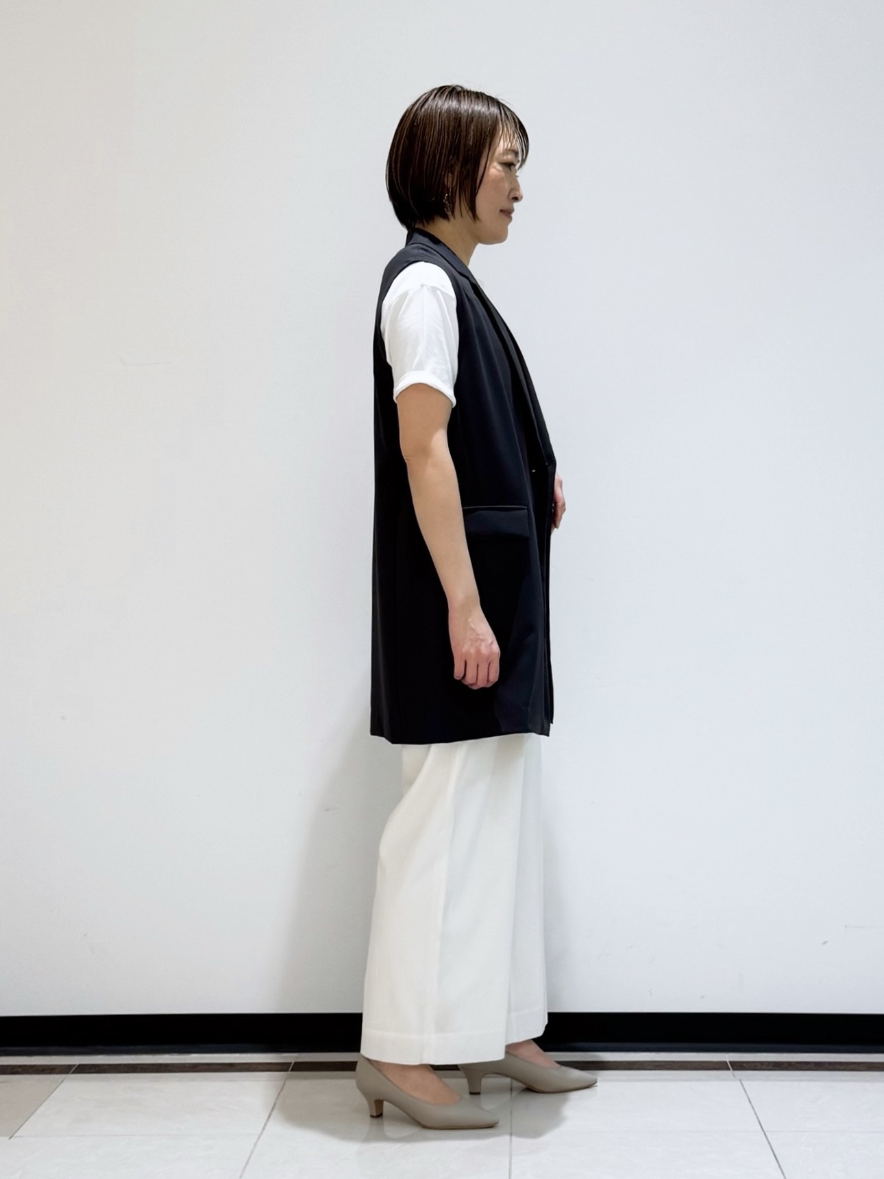 mikaさんの「INDIVI｜【UVケア／選べるグラフィック】スムースジャージTシャツ」を使ったコーディネート