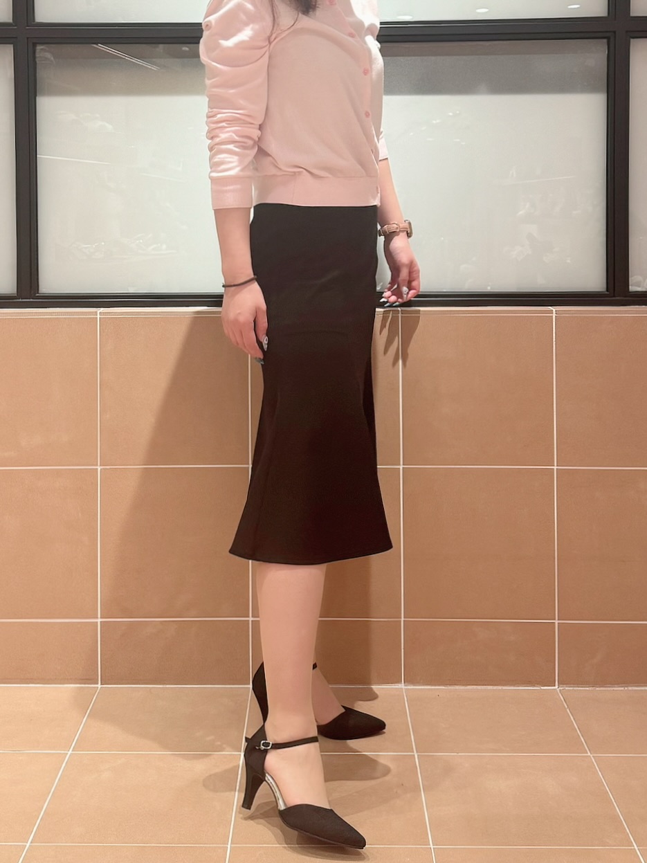 すみれさんの「ESPERANZA｜アンクルストラップパンプス」を使ったコーディネート