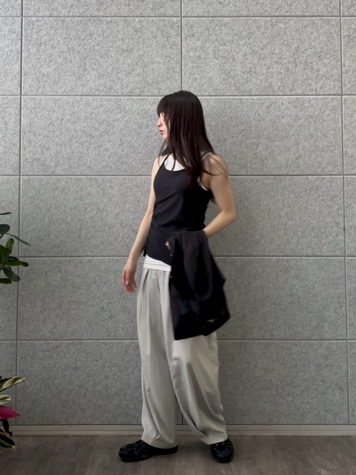 ibukiさんの「INDIVI｜シャーリングレイヤータンク」を使ったコーディネート