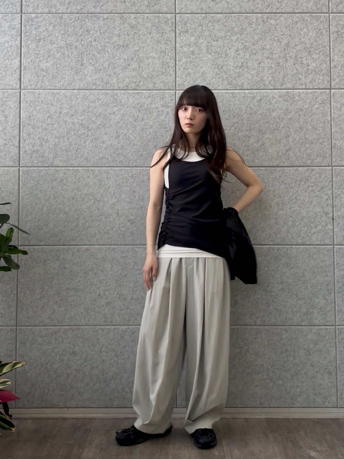 ibukiさんの「INDIVI｜シャーリングレイヤータンク」を使ったコーディネート