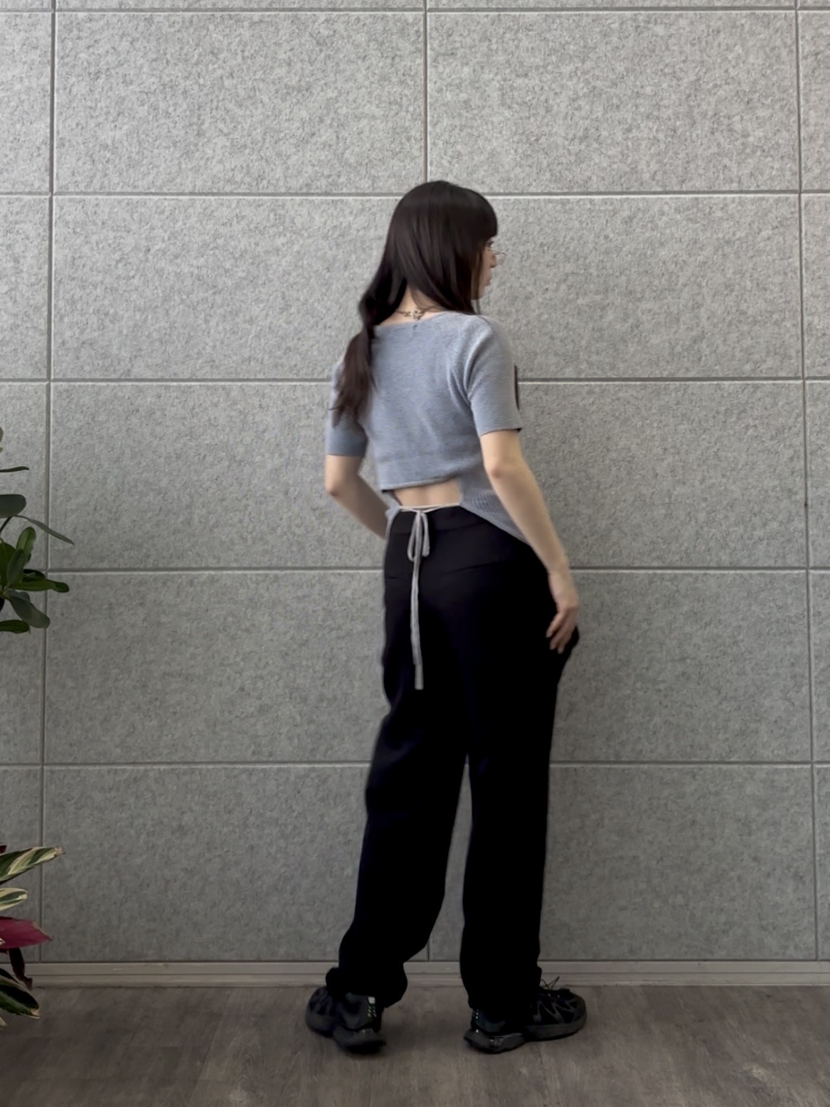 ibukiさんの「INDIVI｜フォルムポケットジョガーパンツ」を使ったコーディネート