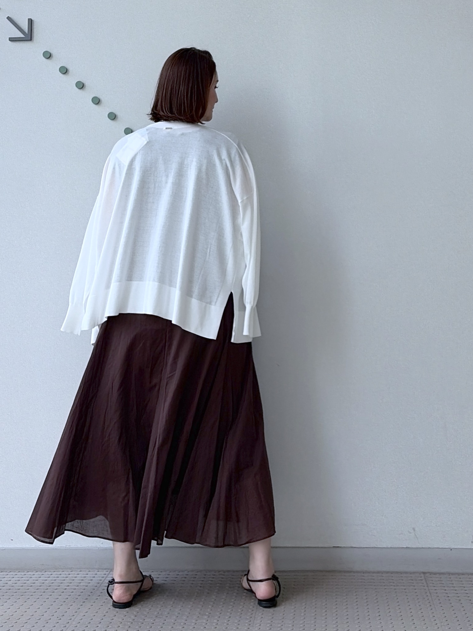 yoshikadoさんの「DRESSTERIOR｜【きれいめ/ウォッシャブル】コットンローンフレンチスリーブワンピ」を使ったコーディネート