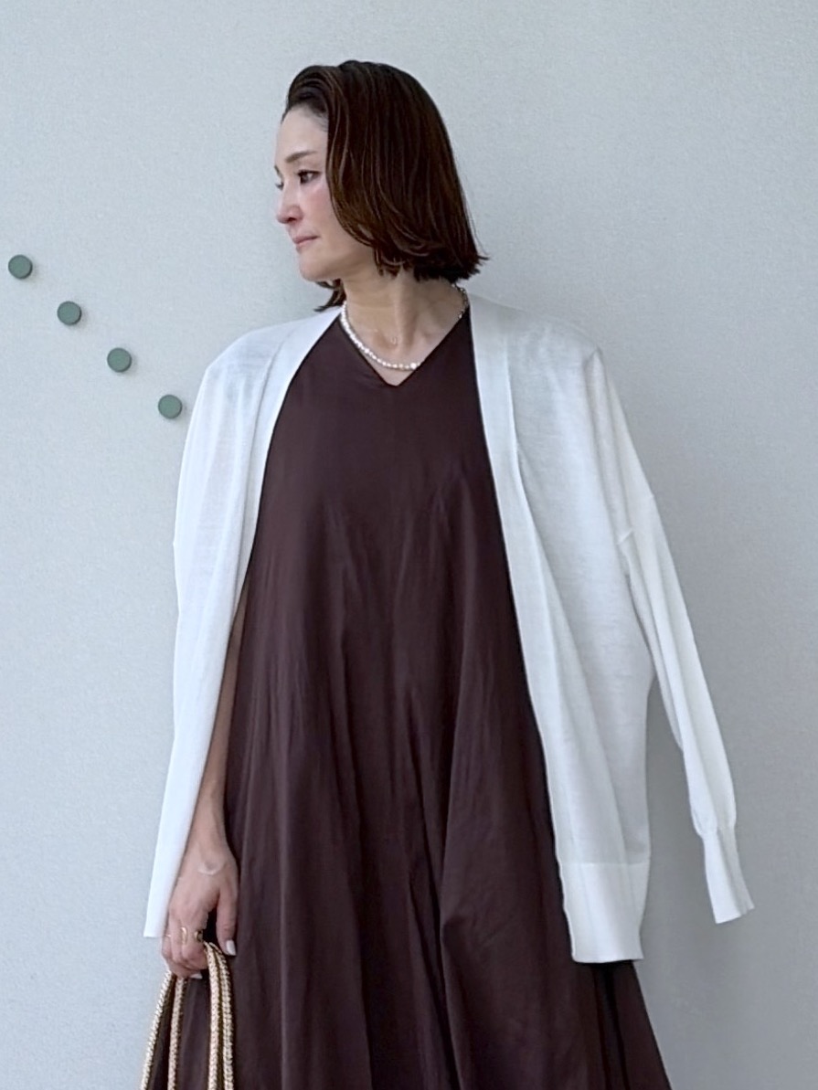 yoshikadoさんの「DRESSTERIOR｜【きれいめ/ウォッシャブル】コットンローンフレンチスリーブワンピ」を使ったコーディネート