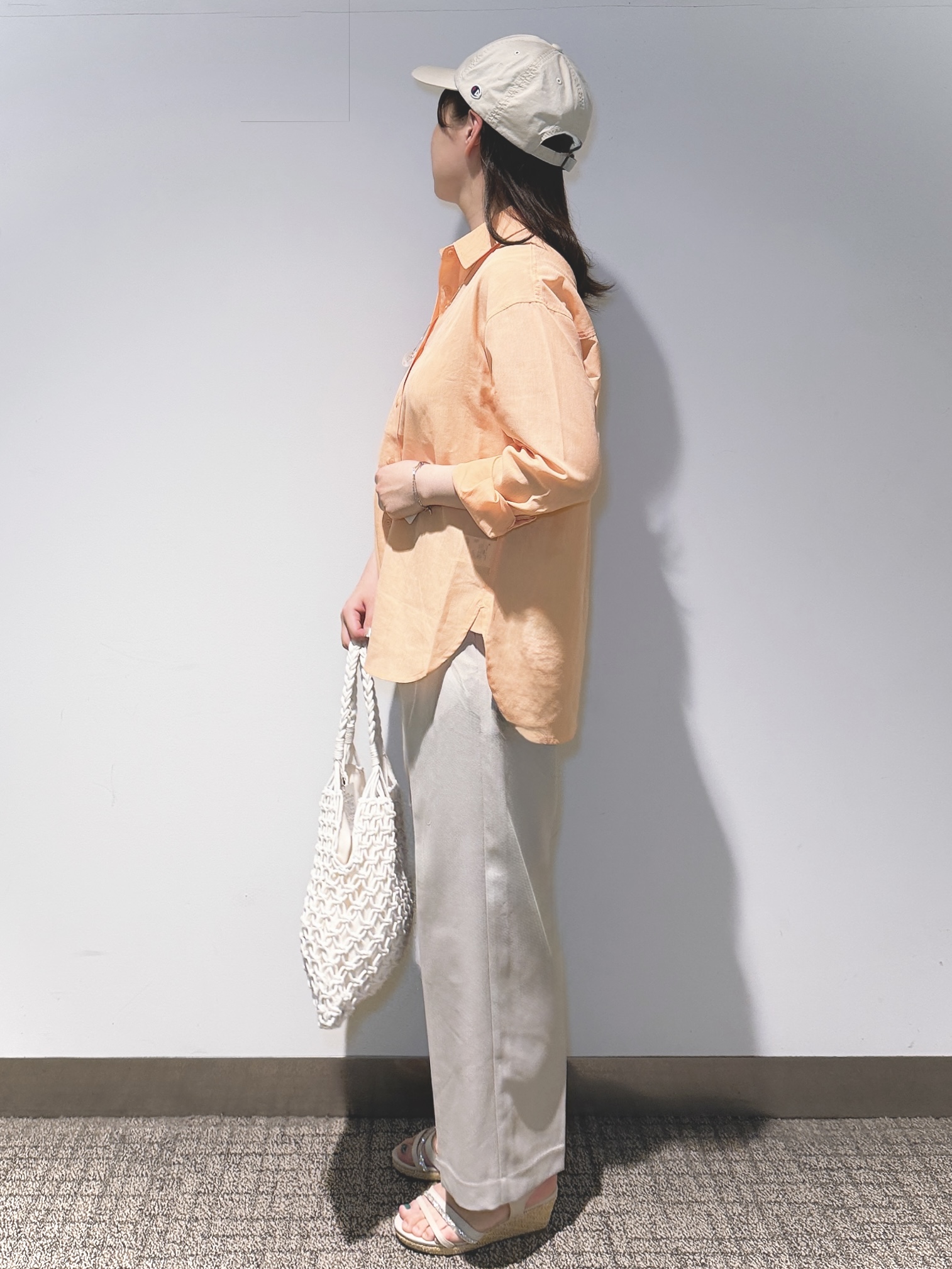 みーさんの「grove｜【洗濯機OK・ひんやり】朝晩の気温差に◎軽やかシアーシャツ」を使ったコーディネート