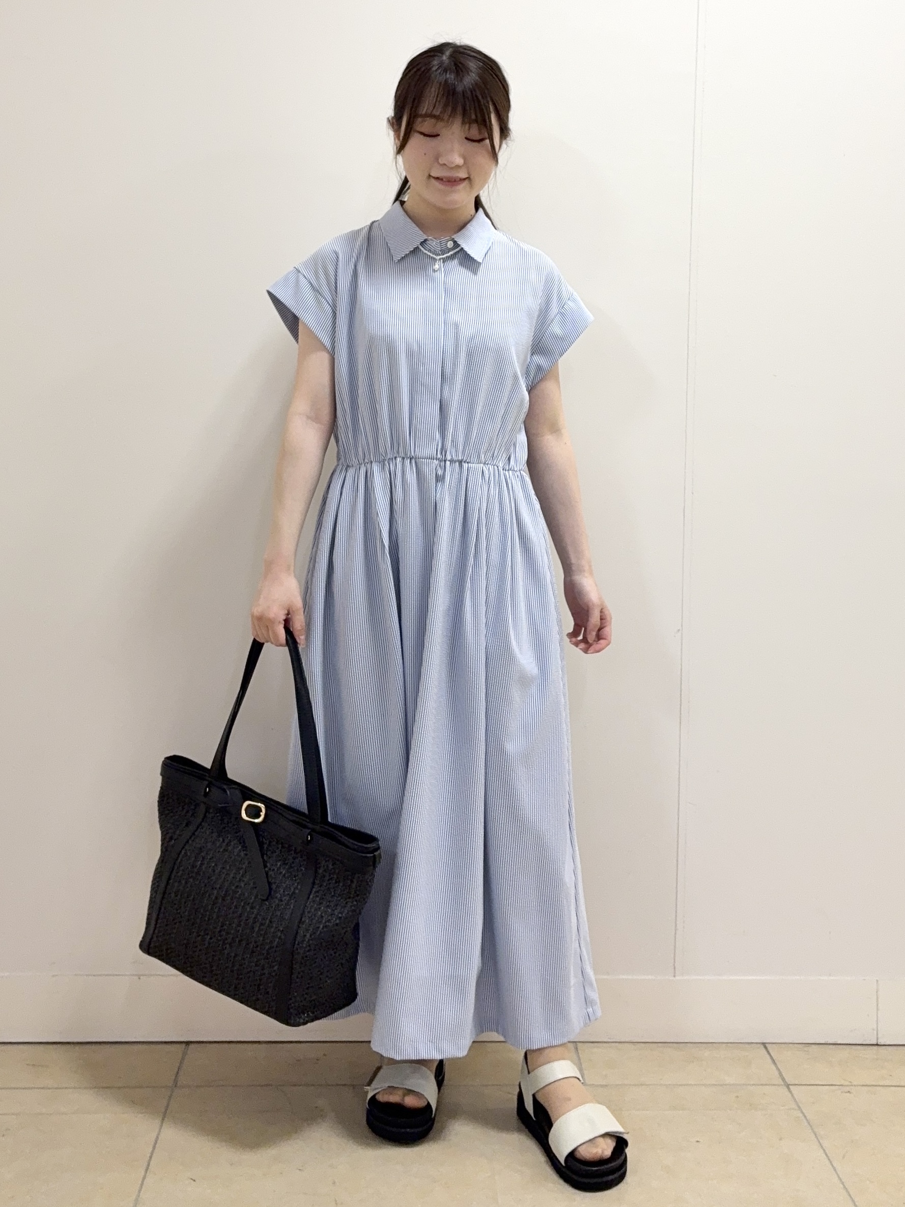 mikiさんの「Reflect｜フレンチスリーブシャツワンピース」を使ったコーディネート